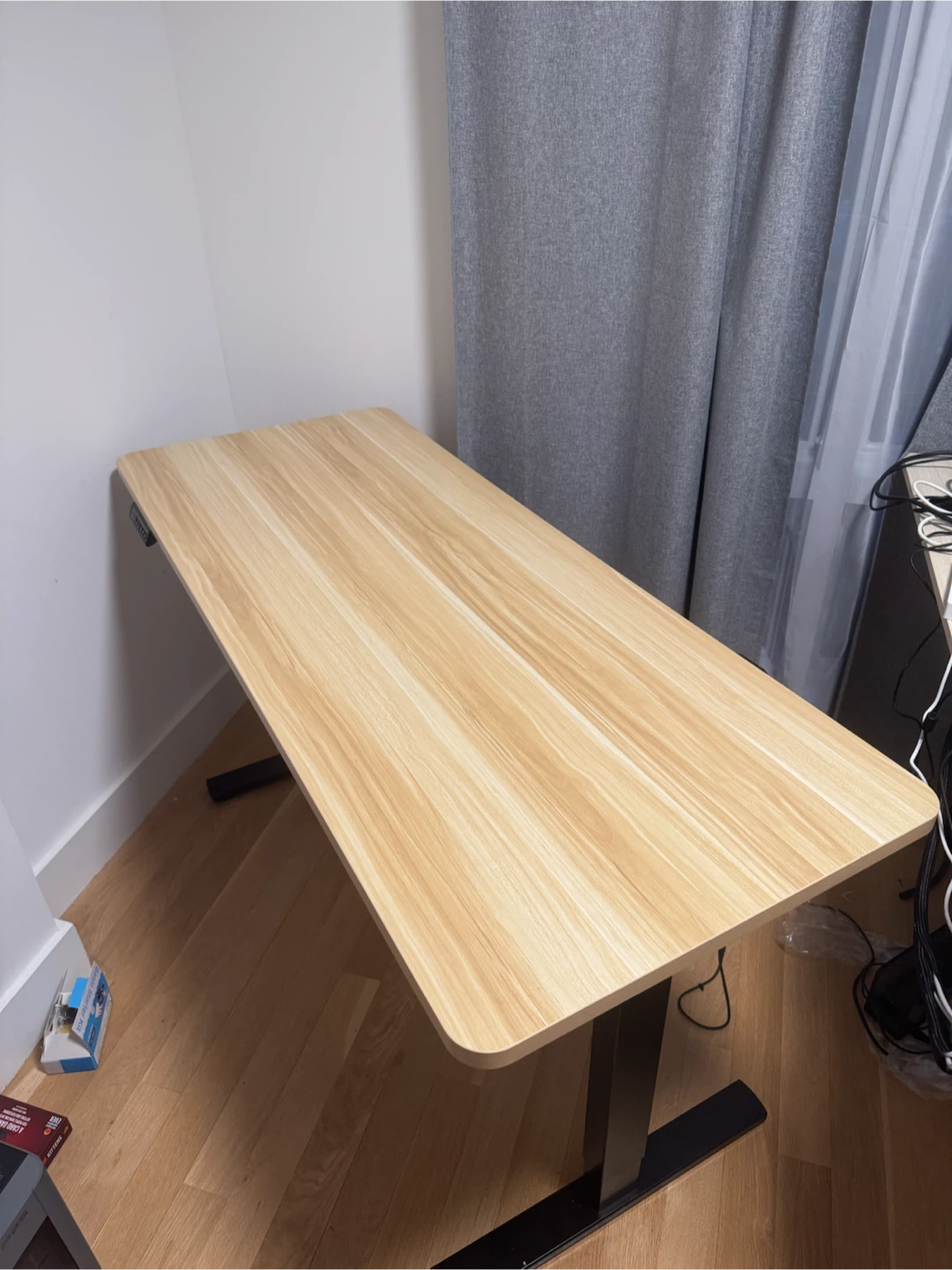 VIVO Electric Height Adjustable Standing Desk - photo 2