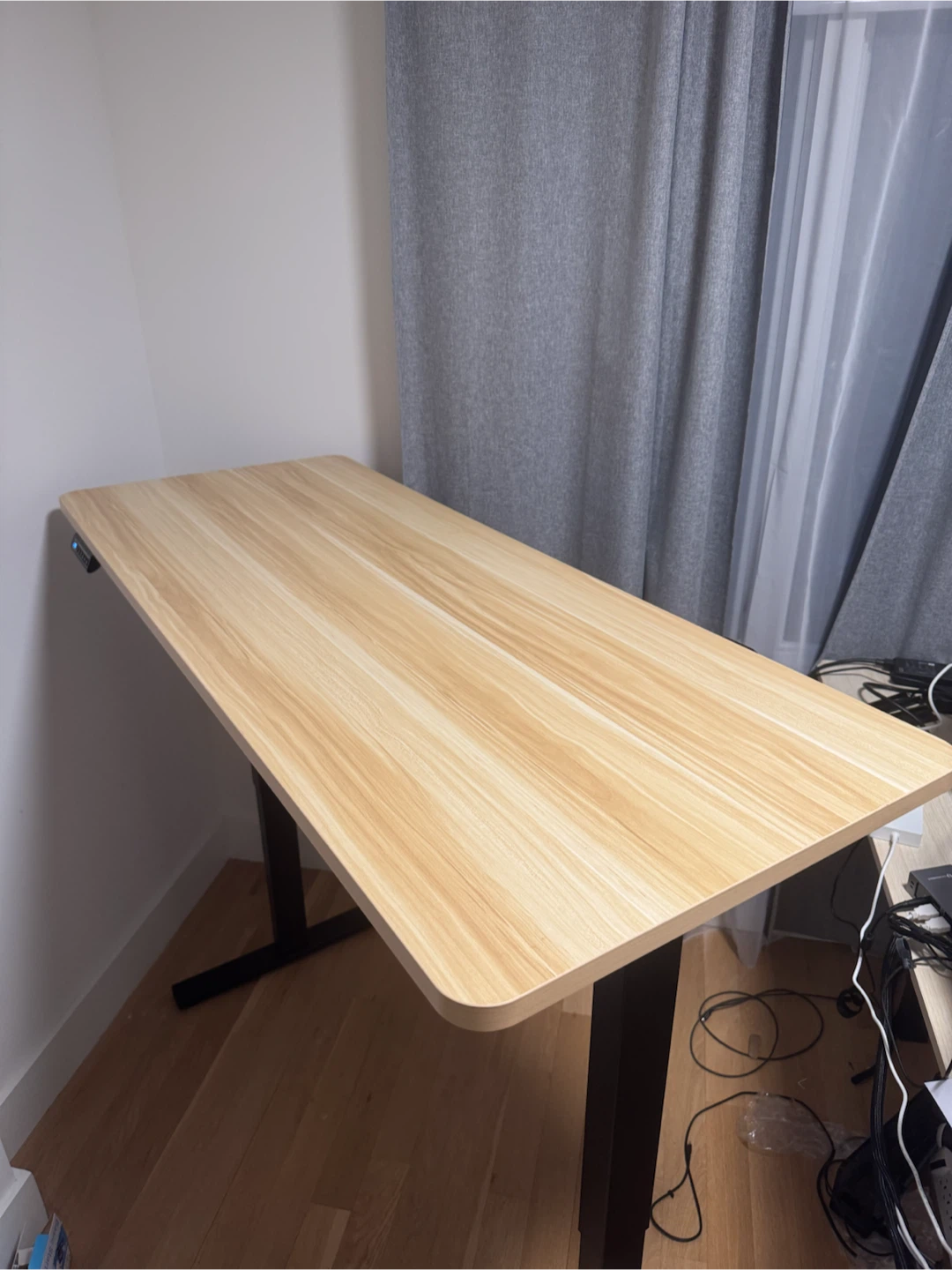 VIVO Electric Height Adjustable Standing Desk - photo 4