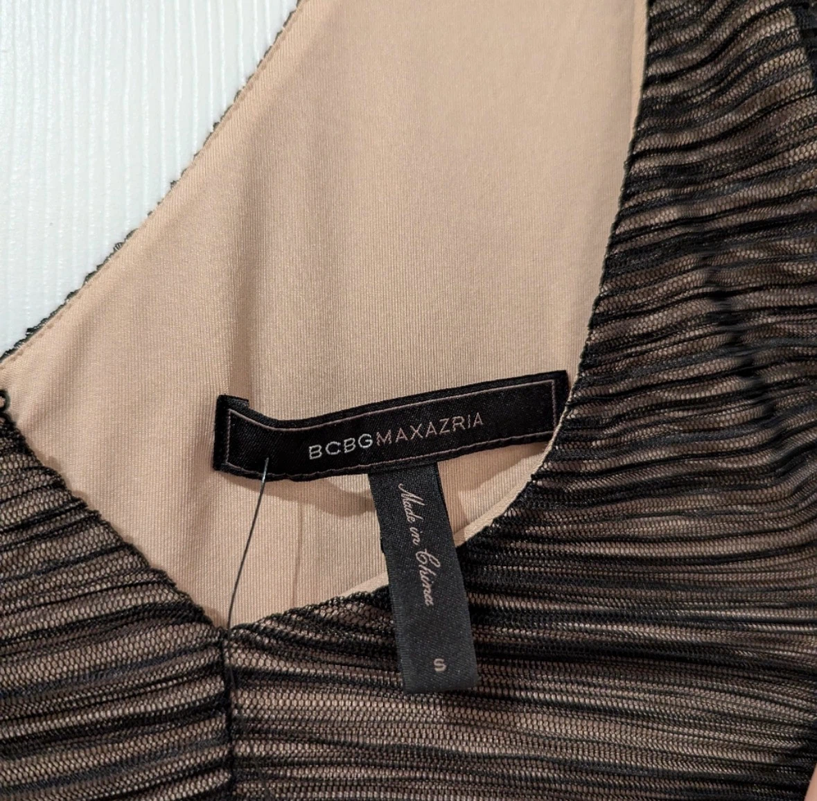 BCBGMAXAZRIA Black Pleated Sheer V-Neck Mini Dress - photo 5