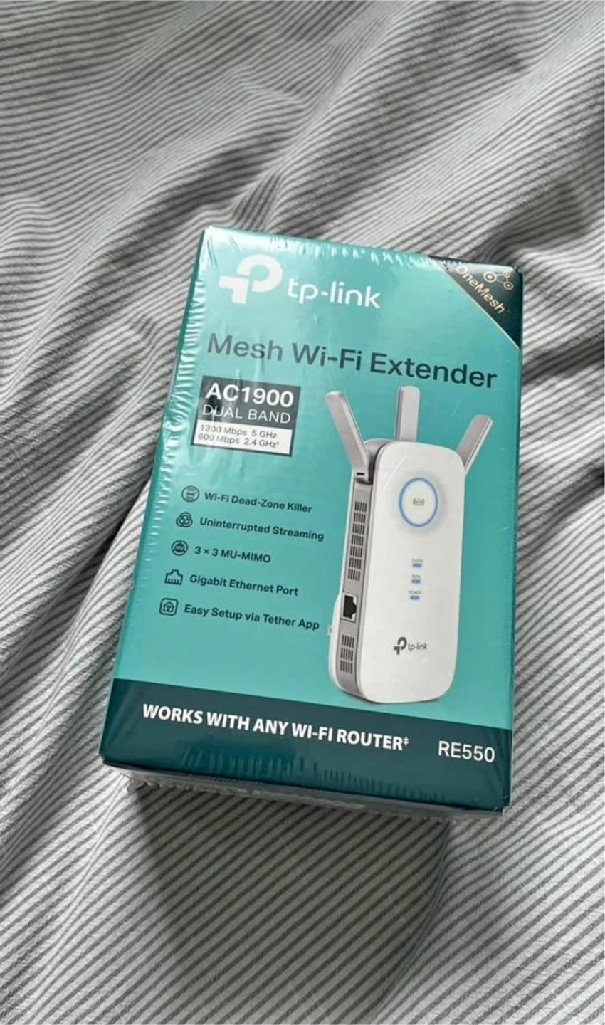 TP-Link AC1900 Mesh Wi-Fi Extender RE550