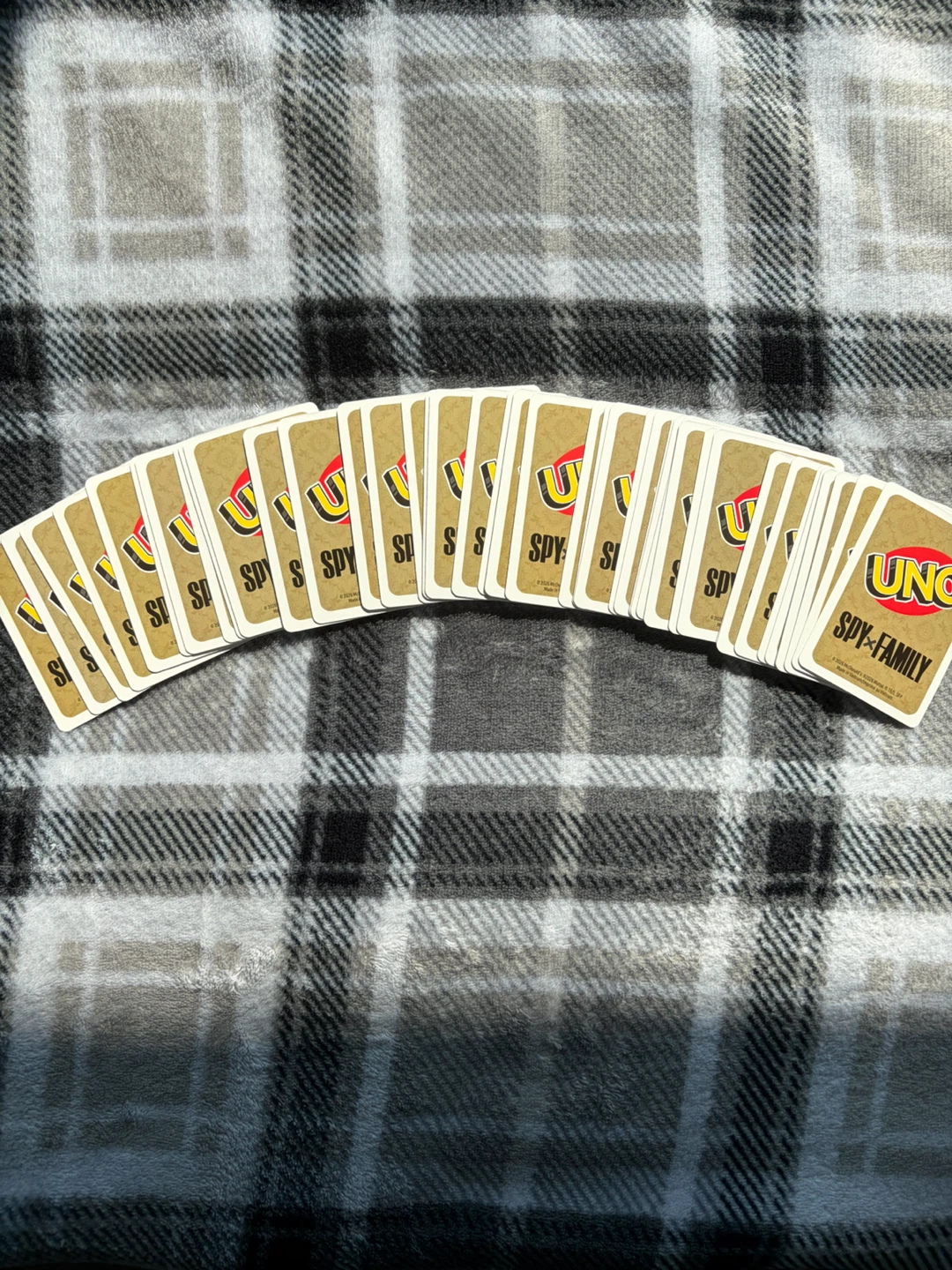 UNO SPY x FAMILY Card Game - photo 4
