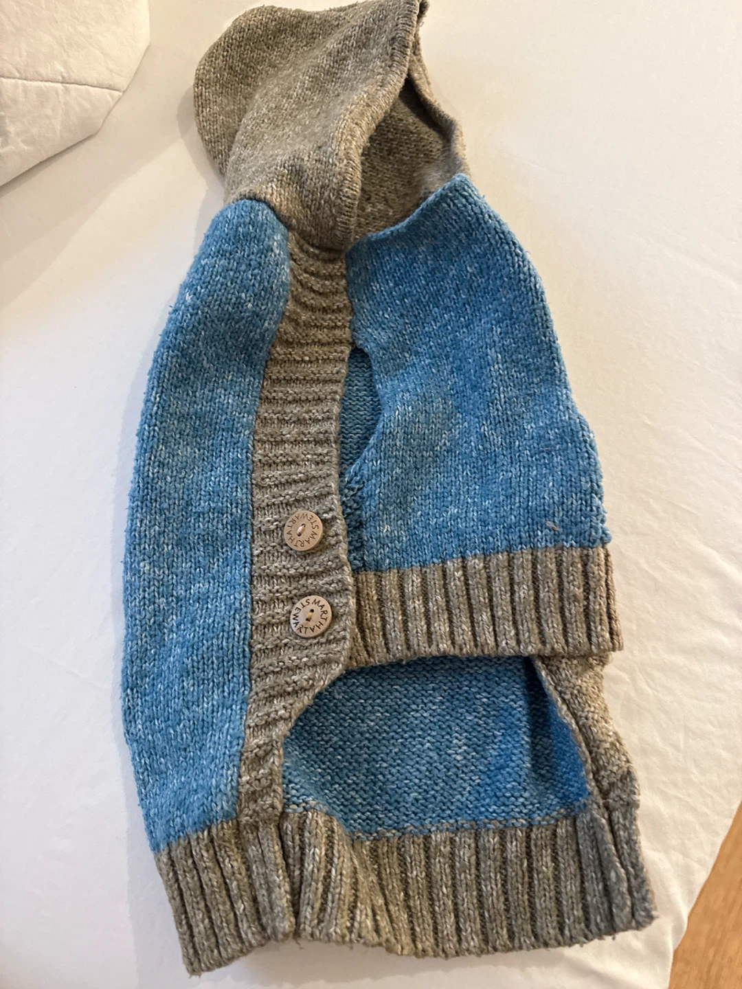 Small dog hoodie (18 1bs) Martha Stewart design