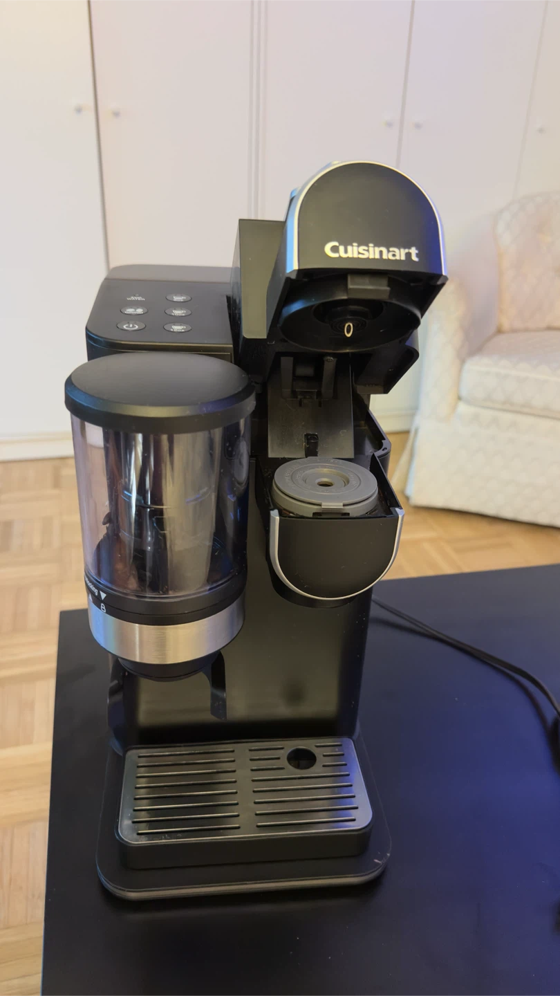 Cuisinart DGB-2 coffee maker with grinder