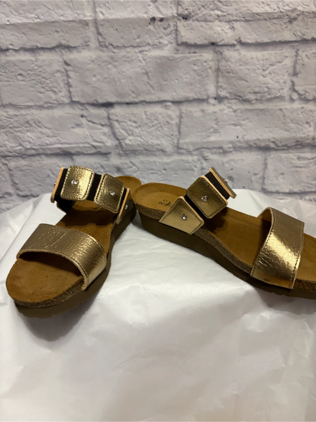 NAOT Gold Metallic Sandals Size 36 (5-5.5 US) - photo 2