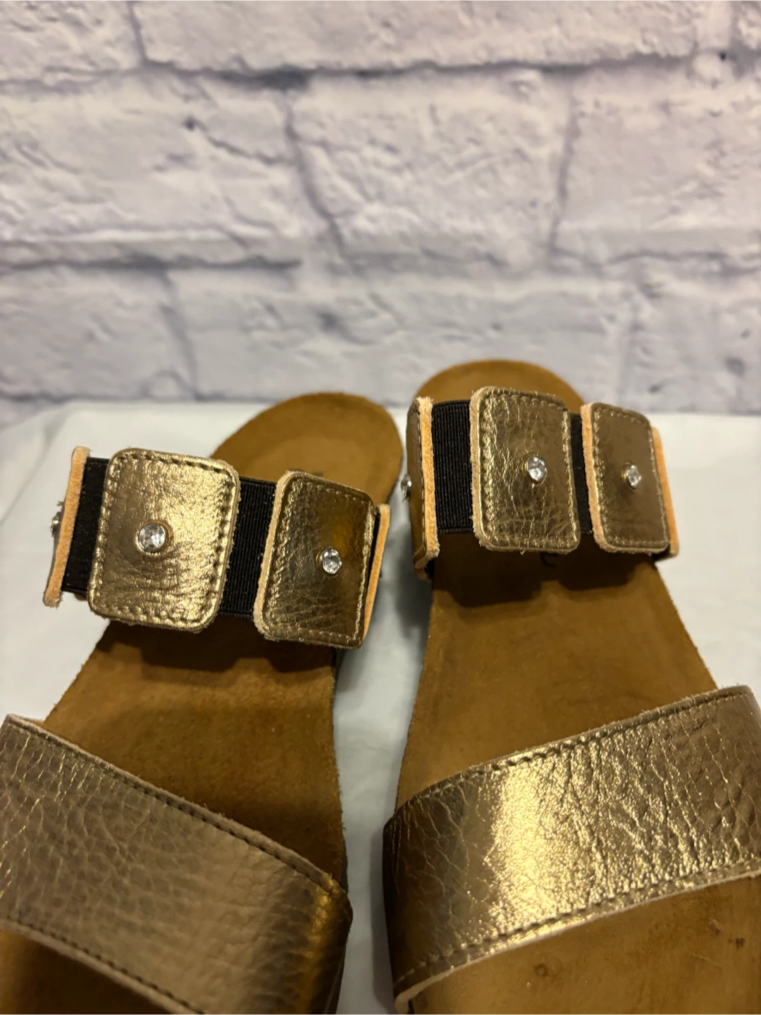 NAOT Gold Metallic Sandals Size 36 (5-5.5 US) - photo 4