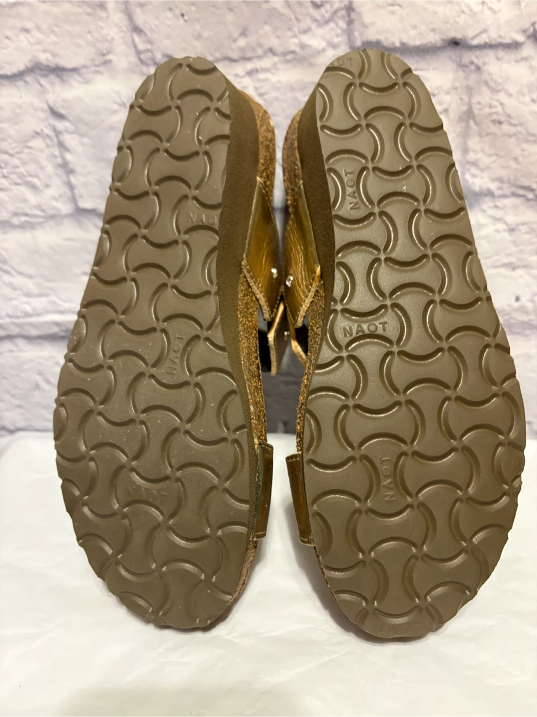 NAOT Gold Metallic Sandals Size 36 (5-5.5 US) - photo 5