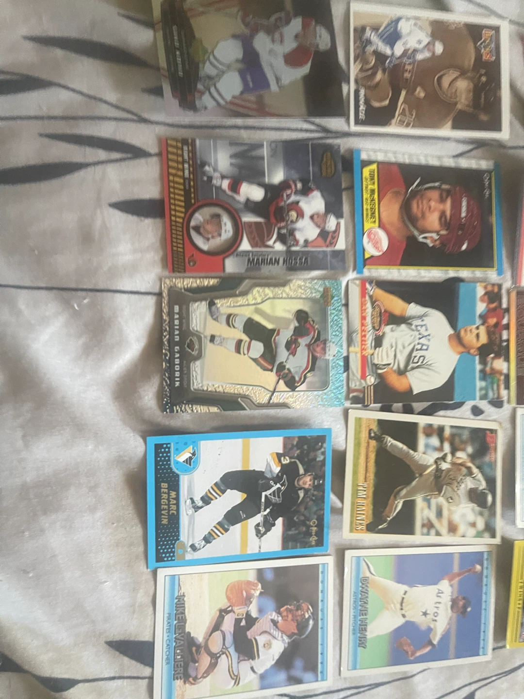 Collection of Hockey and Baseball Cards - photo 2