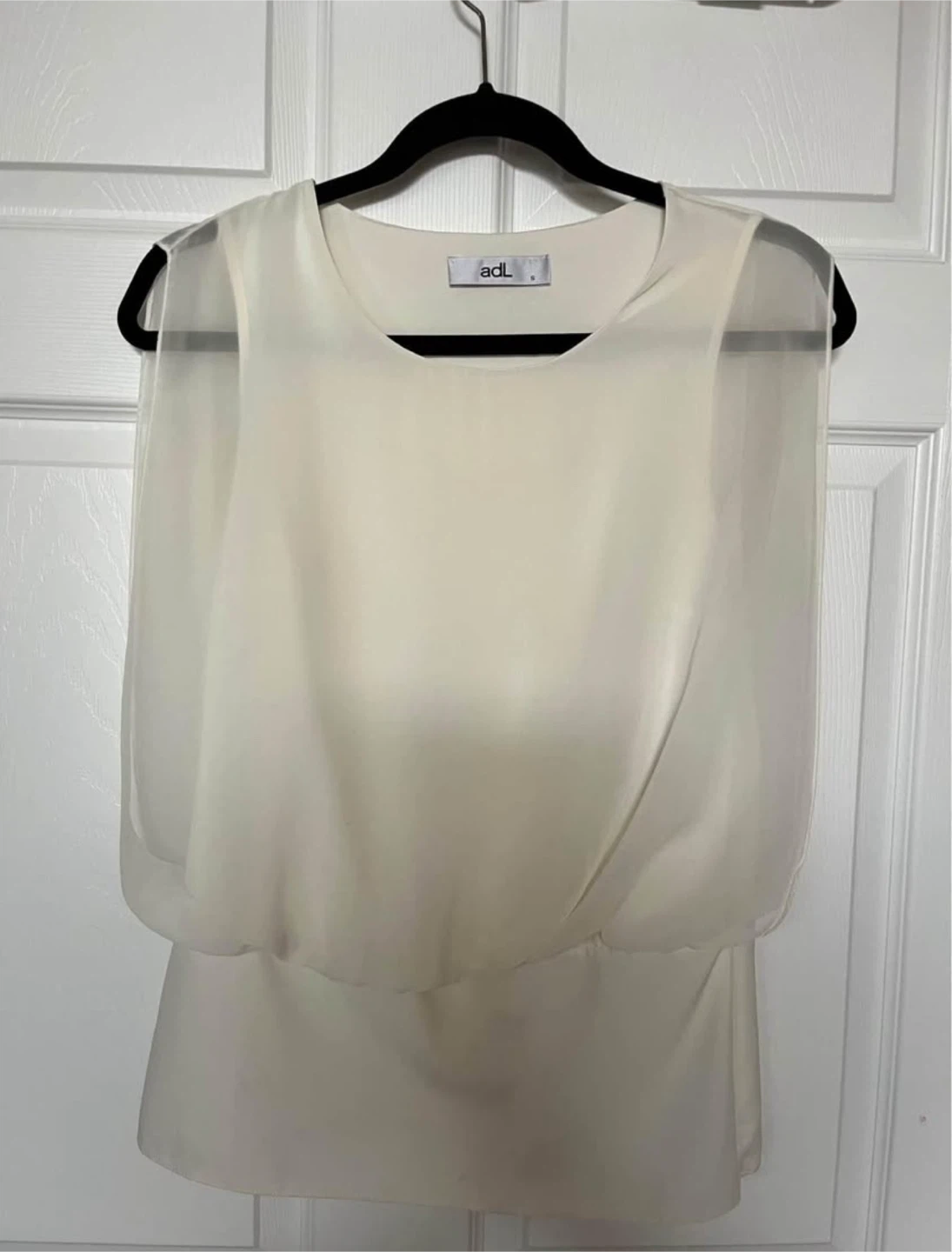 adL Cream Sheer Overlay Top Size S