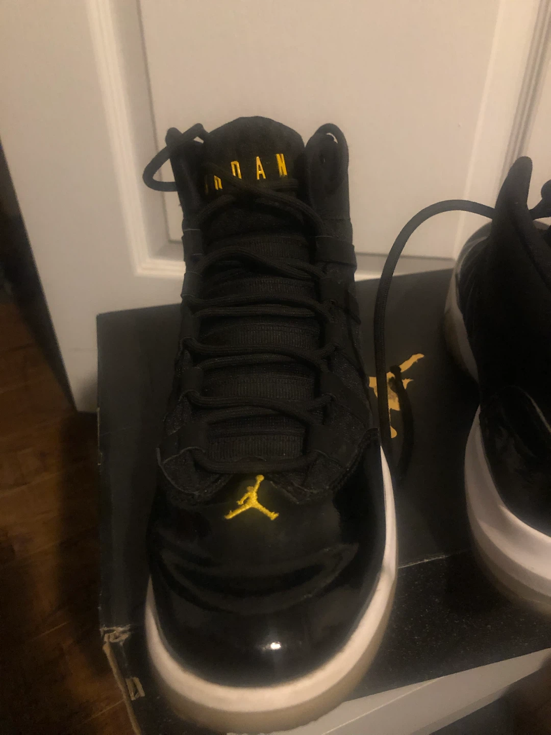 Air Jordan 11 Men's Shoes Black Yellow - photo 3