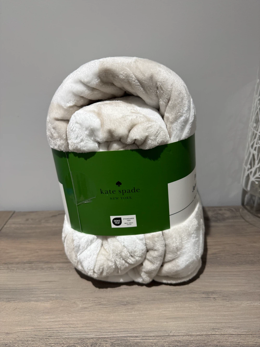 Kate Spade New York Plush Throw Blanket - photo 3