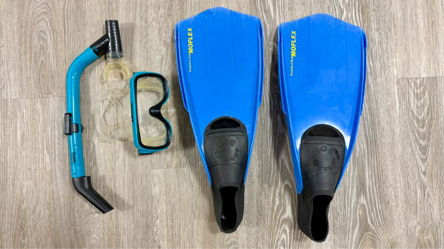 Moflex Snorkel Set with Fins, Mask, and Snorkel - photo 4
