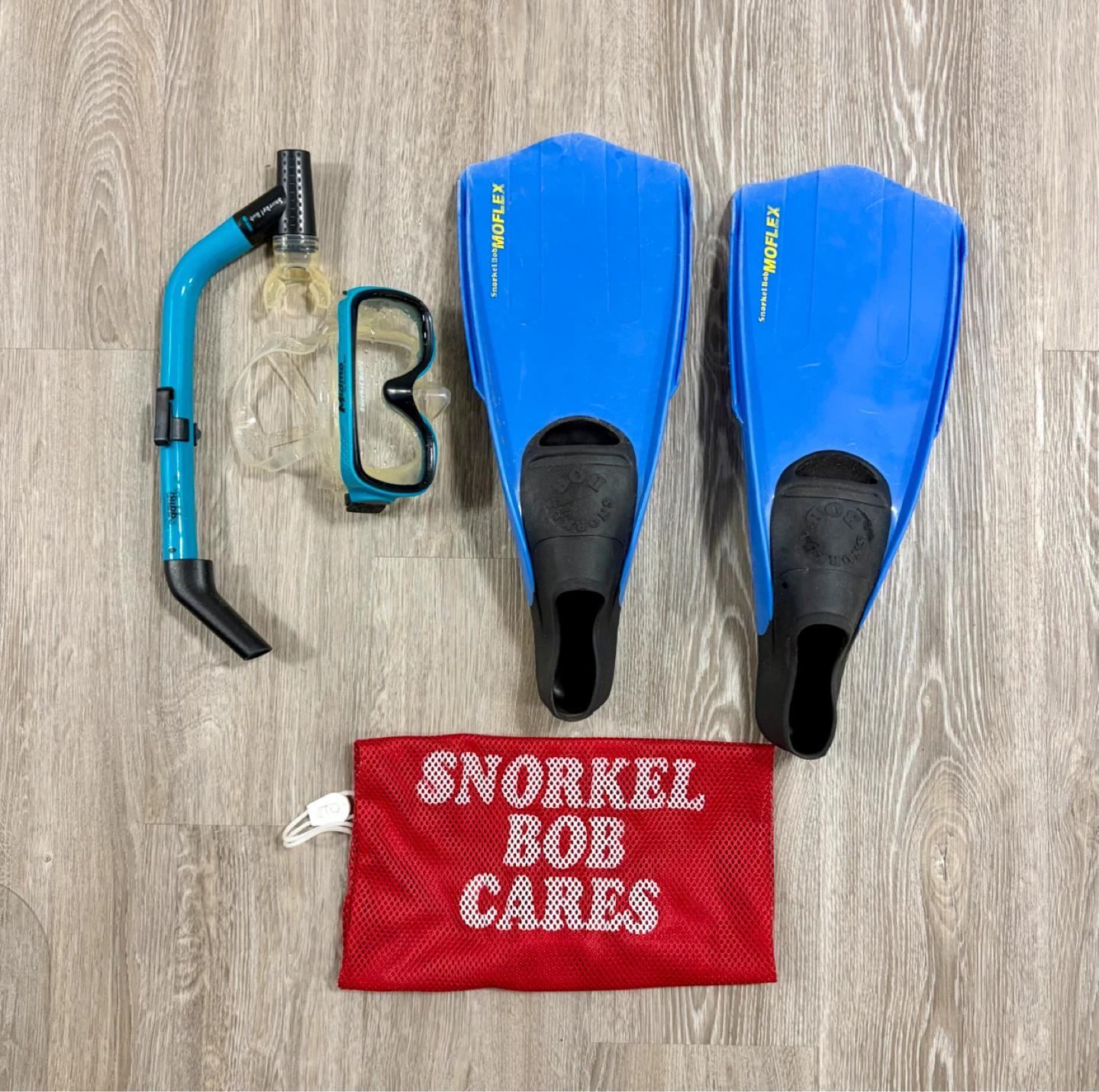Moflex Snorkel Set with Fins, Mask, and Snorkel
