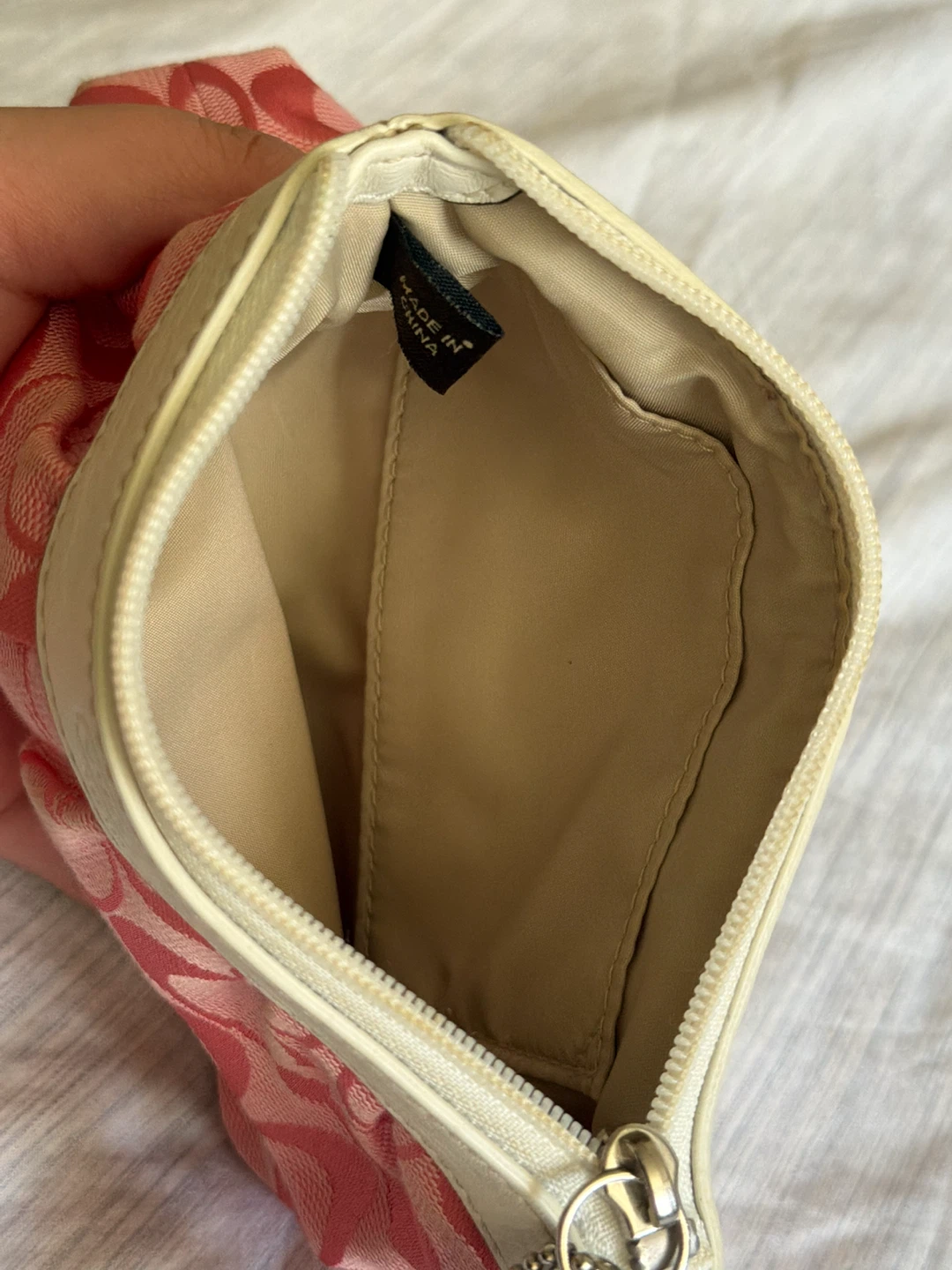Coach Pink Signature Wristlet Vintage - photo 5
