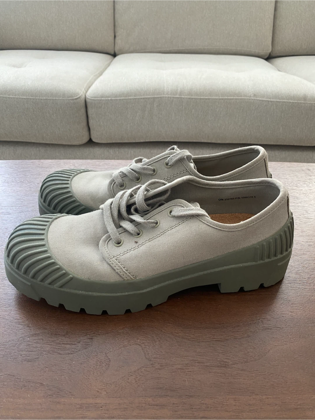 ARKET Copenhagen Canvas Sneakers – Grey/Olive (EU 43 / UK 9) - photo 3