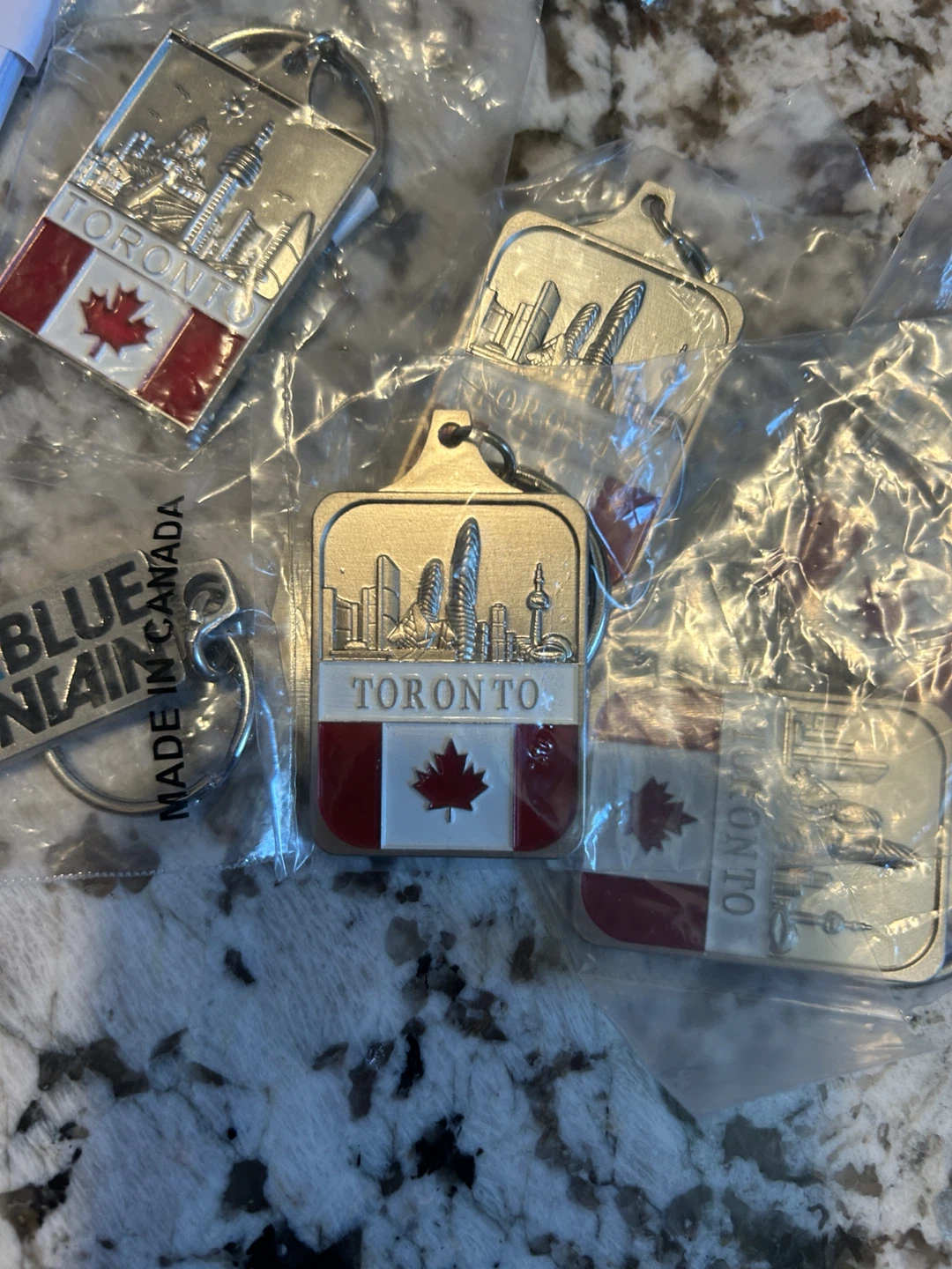 Toronto Skyline & Canadian Flag Keychains (Set of 4) - photo 2
