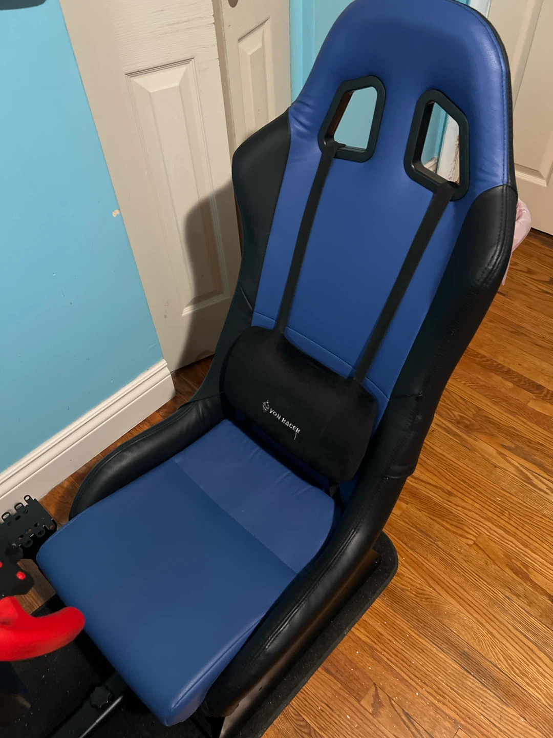 Logitech G29 combo + Racing Chair & Stand - photo 2