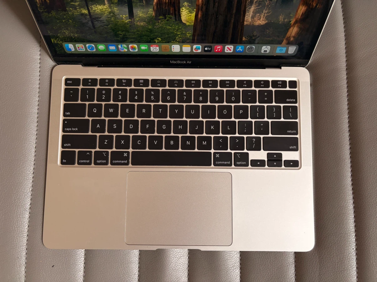 MacBook Air Silver (Retina, 13-inch, 2019) — i5 / 128GB / 8GB - photo 2