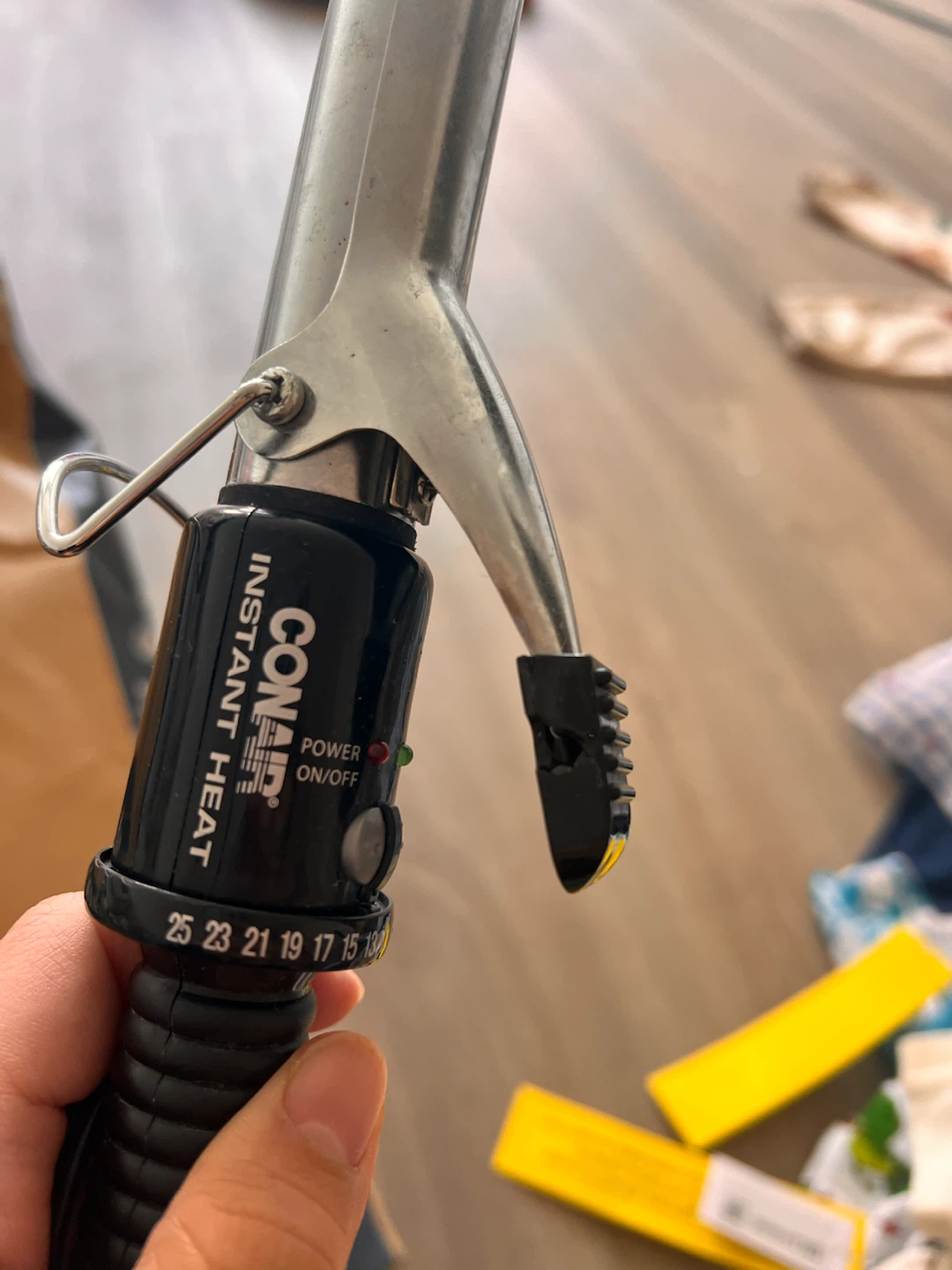 Conair Instant Heat Curling Iron - photo 2