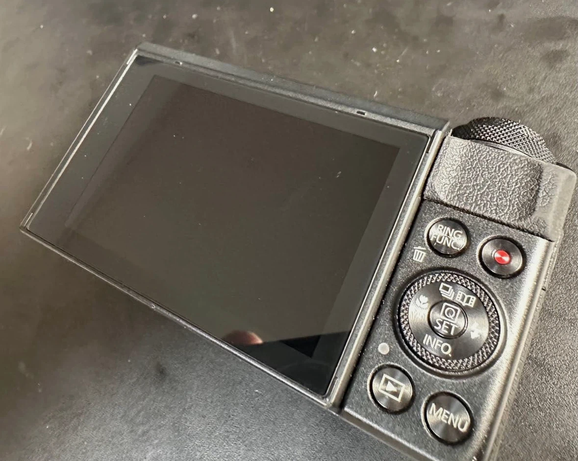Canon mark II camera G7X - photo 2