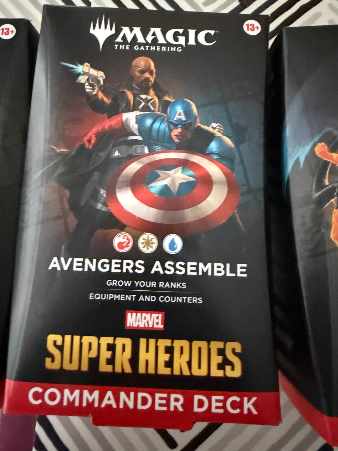Magic: The Gathering Marvel Super Heroes Commander Decks - photo 2
