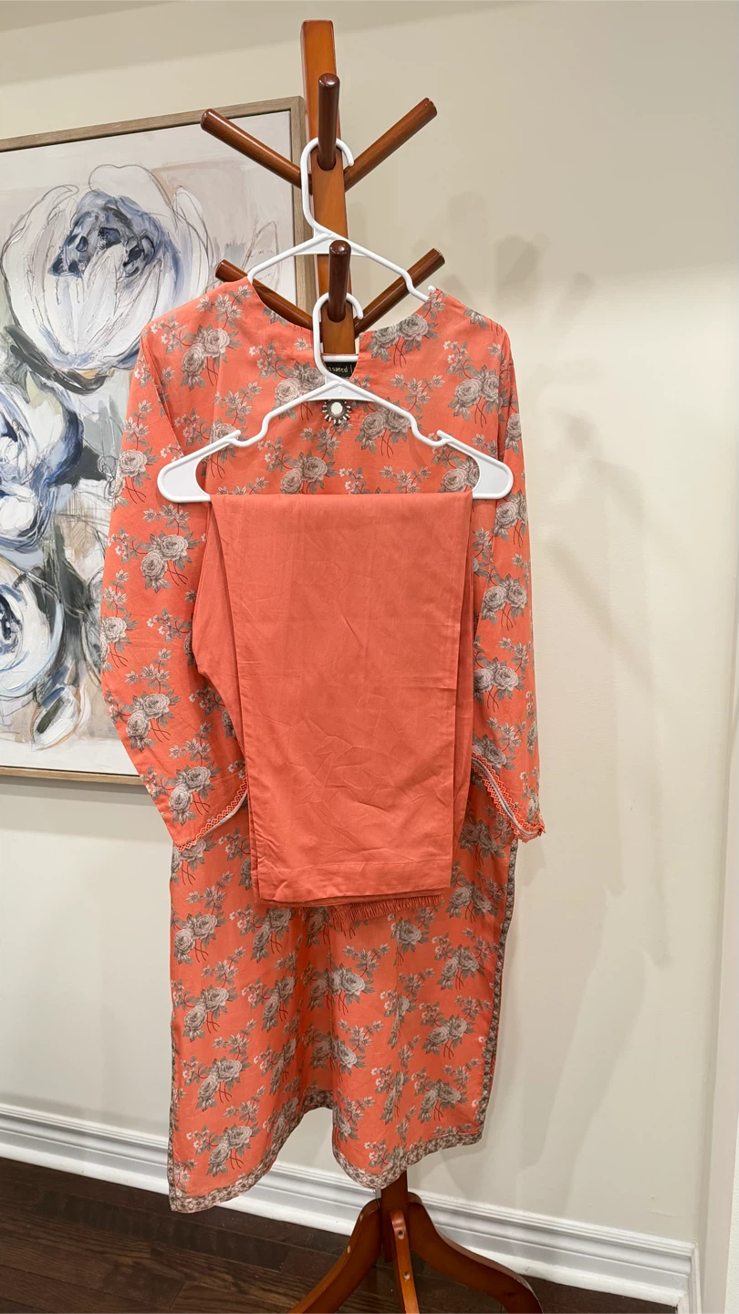 Orange Floral Kurta and Trouser with dupatta set - photo 5