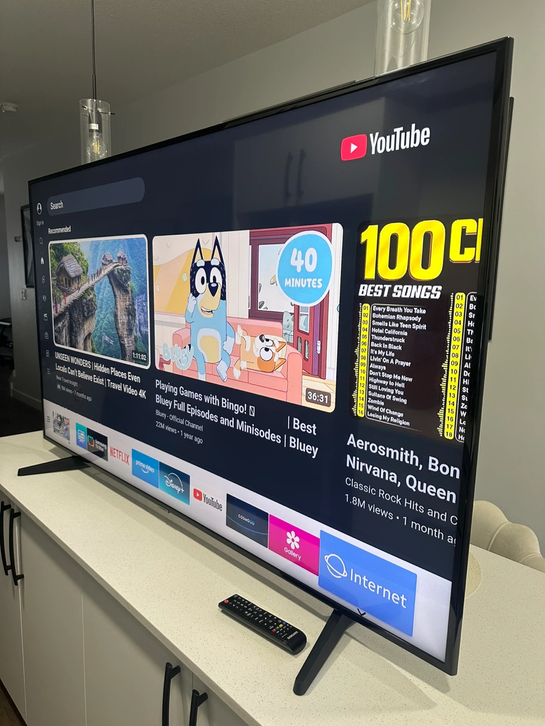 43-Inch Samsung 4K UHD Smart TV – Like New - photo 5