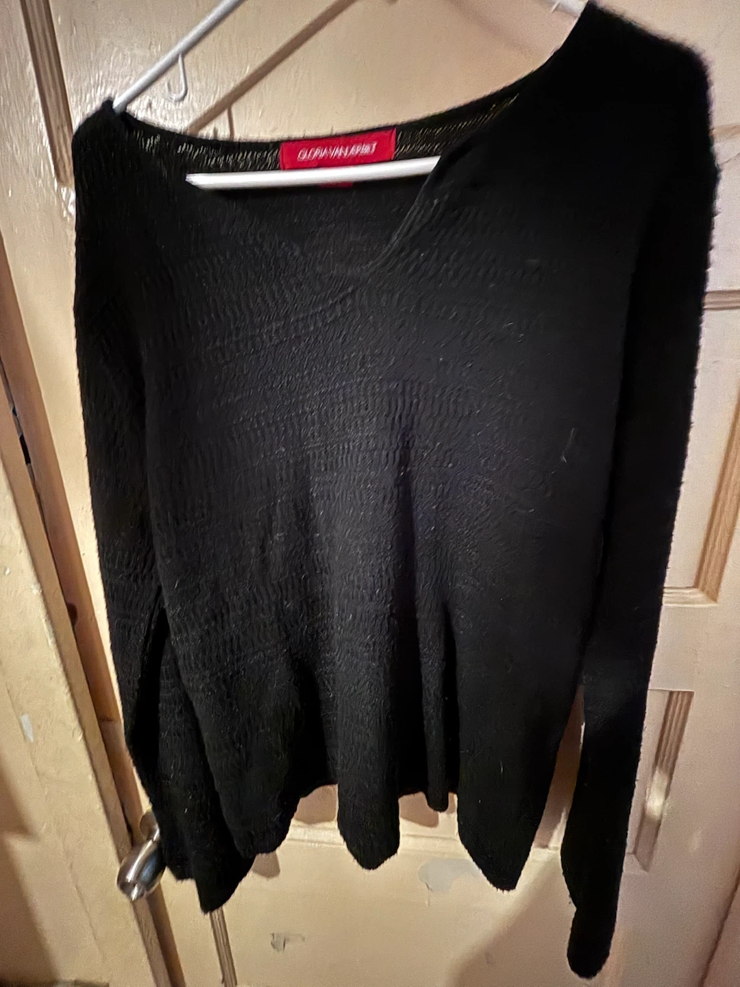 Gloria Vanderbilt Black V-Neck Sweater - photo 3