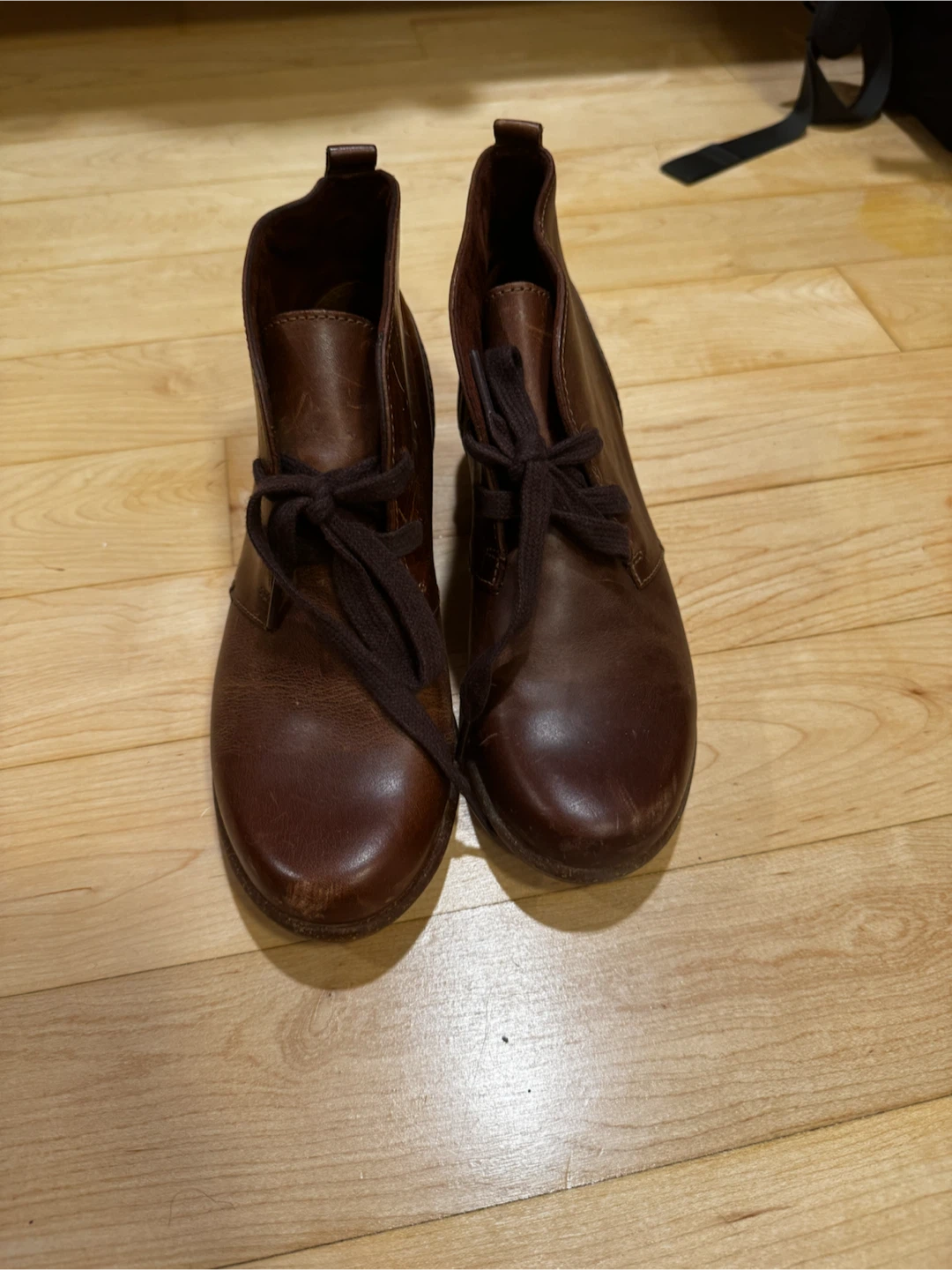 Size 6 - Brown Leather Chukka Boots - Clarks - photo 2
