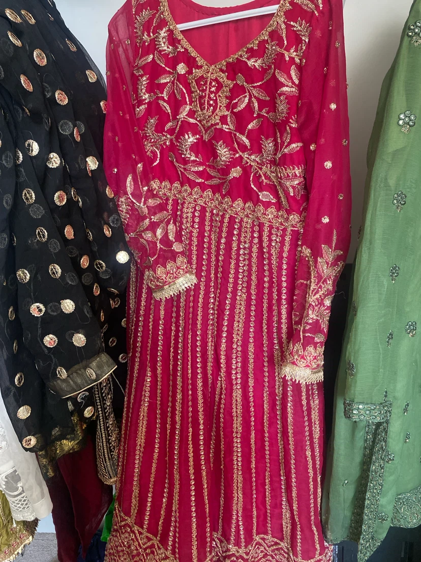 Women's Embroidered Kurti