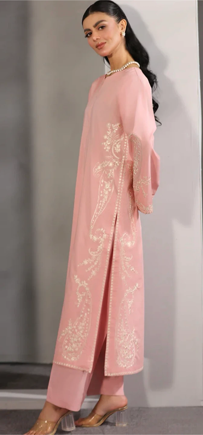 Pink Embroidered lawn Kurti and Pants Set