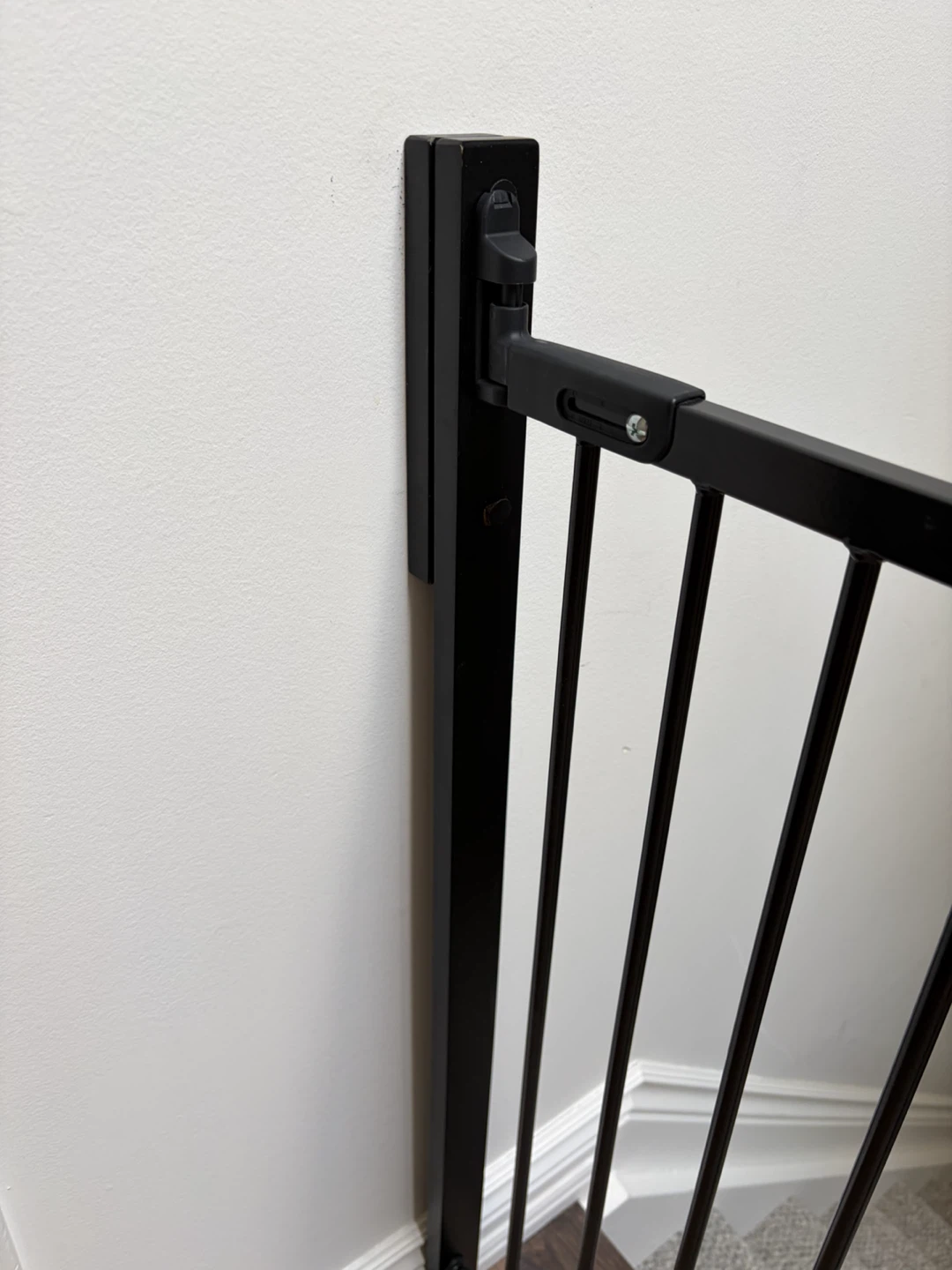 Black Metal Baby Safety Gate (kiddie proofers) - photo 4