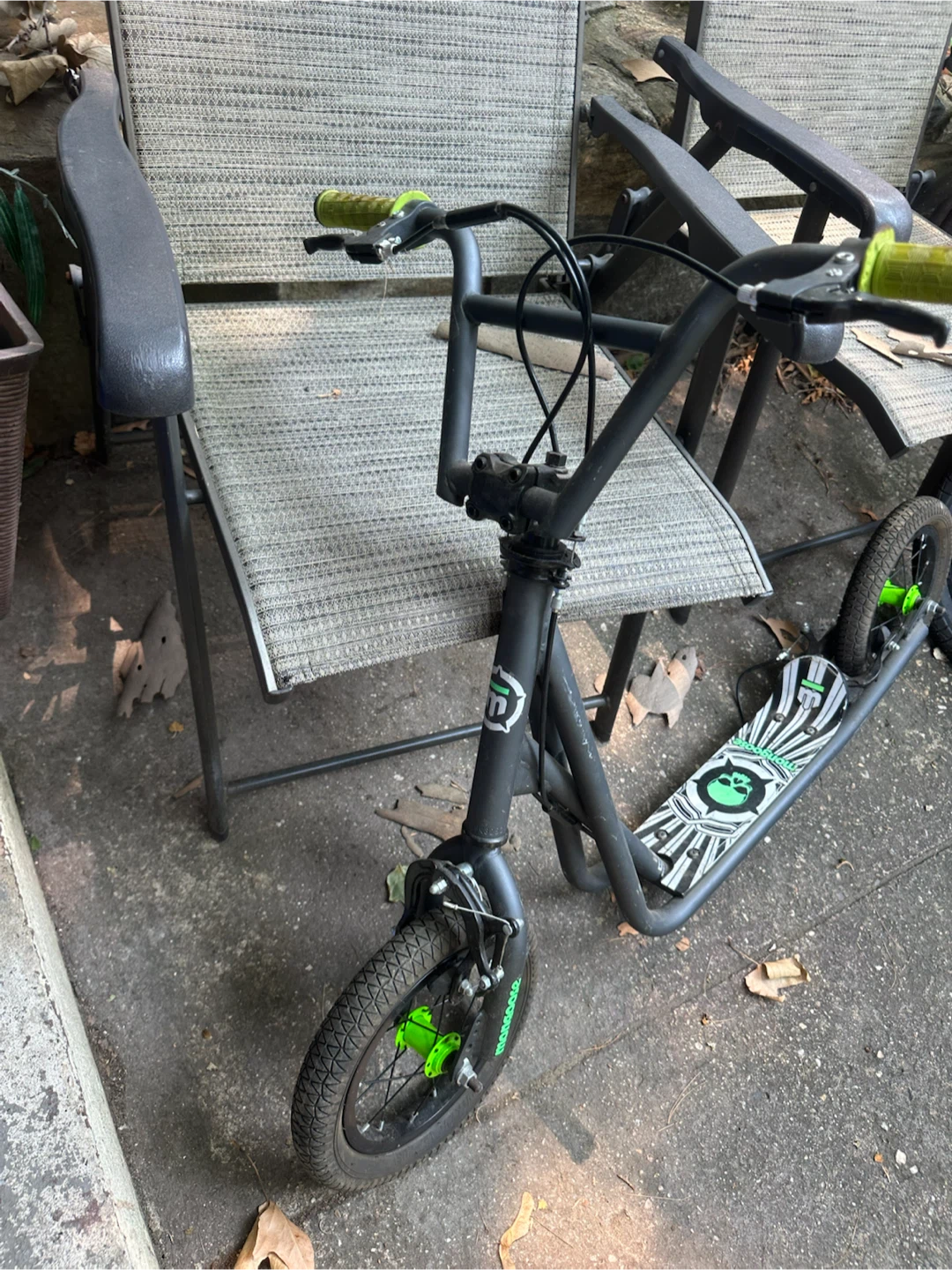 Mongoose Scooter - photo 2