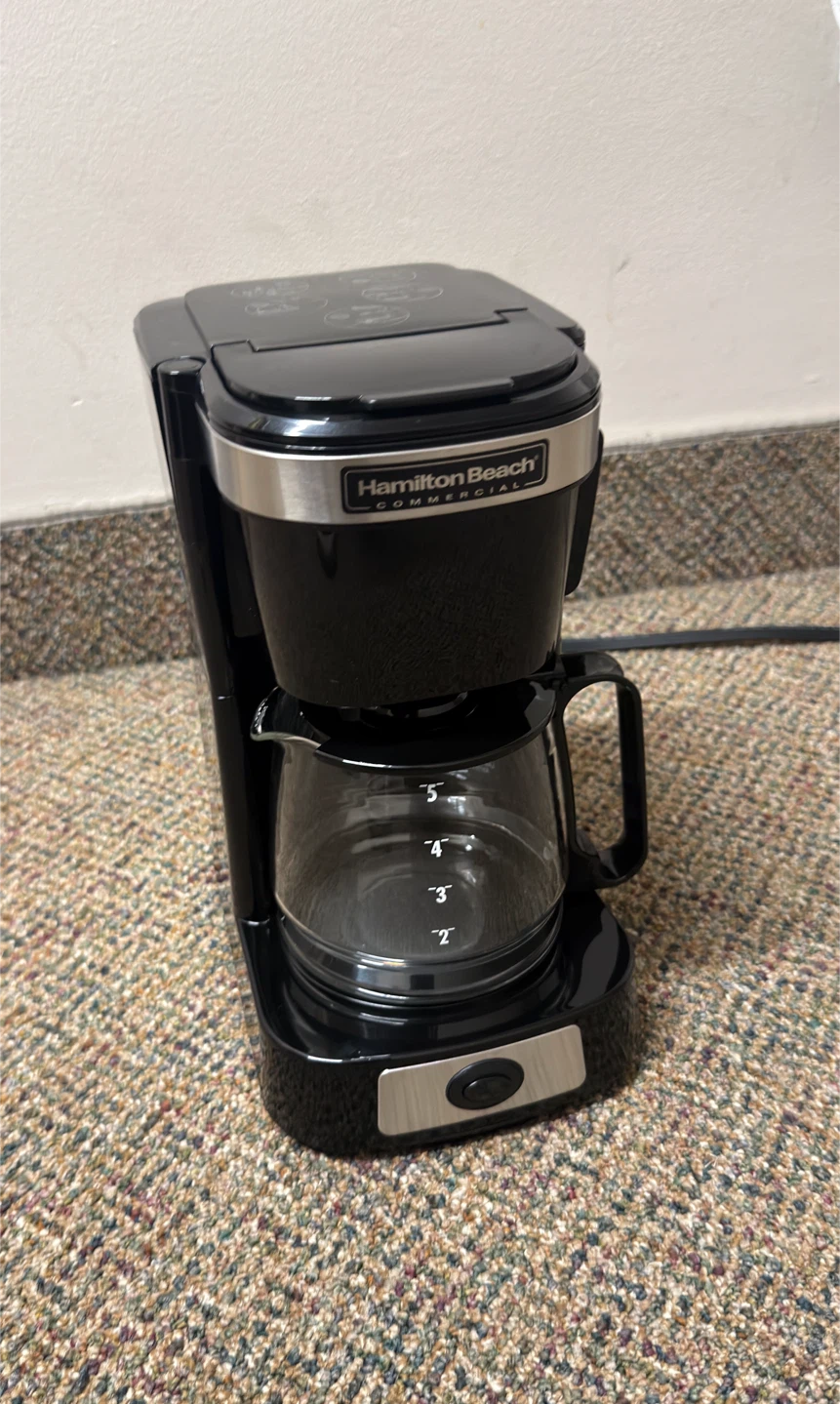 NEW Hamilton Beach Commercial 4-Cup Coffee Maker - photo 2
