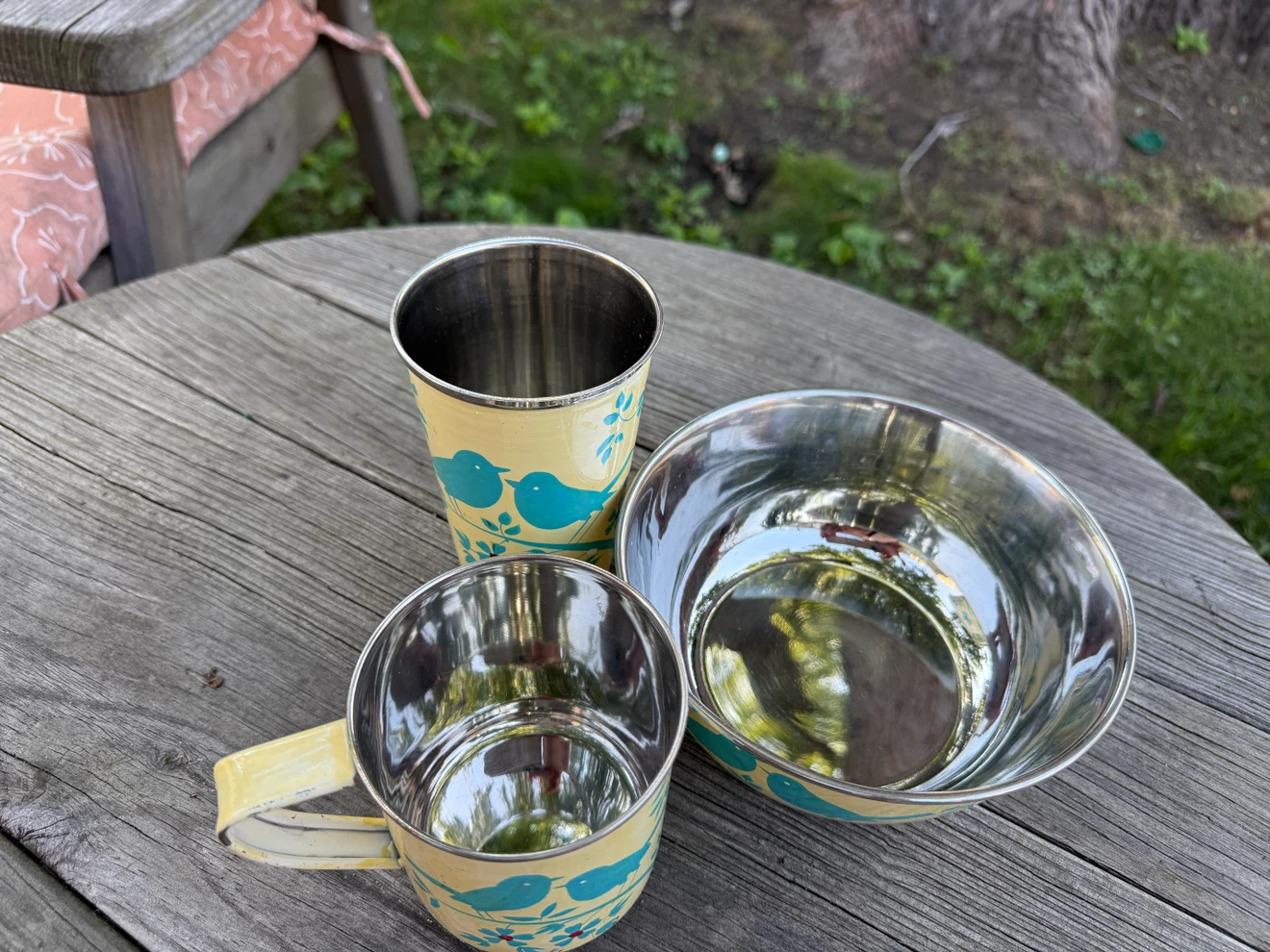 Vintage Enamelware Mug, Tumbler, and Bowl Set with Bird Design - photo 3