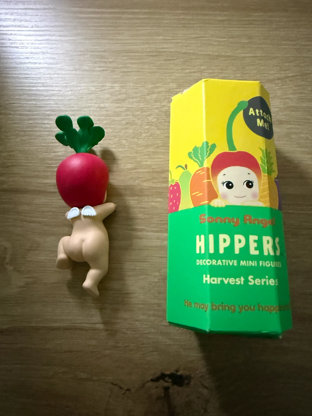Sonny Angel Hipper - Radish 🫜 - photo 2