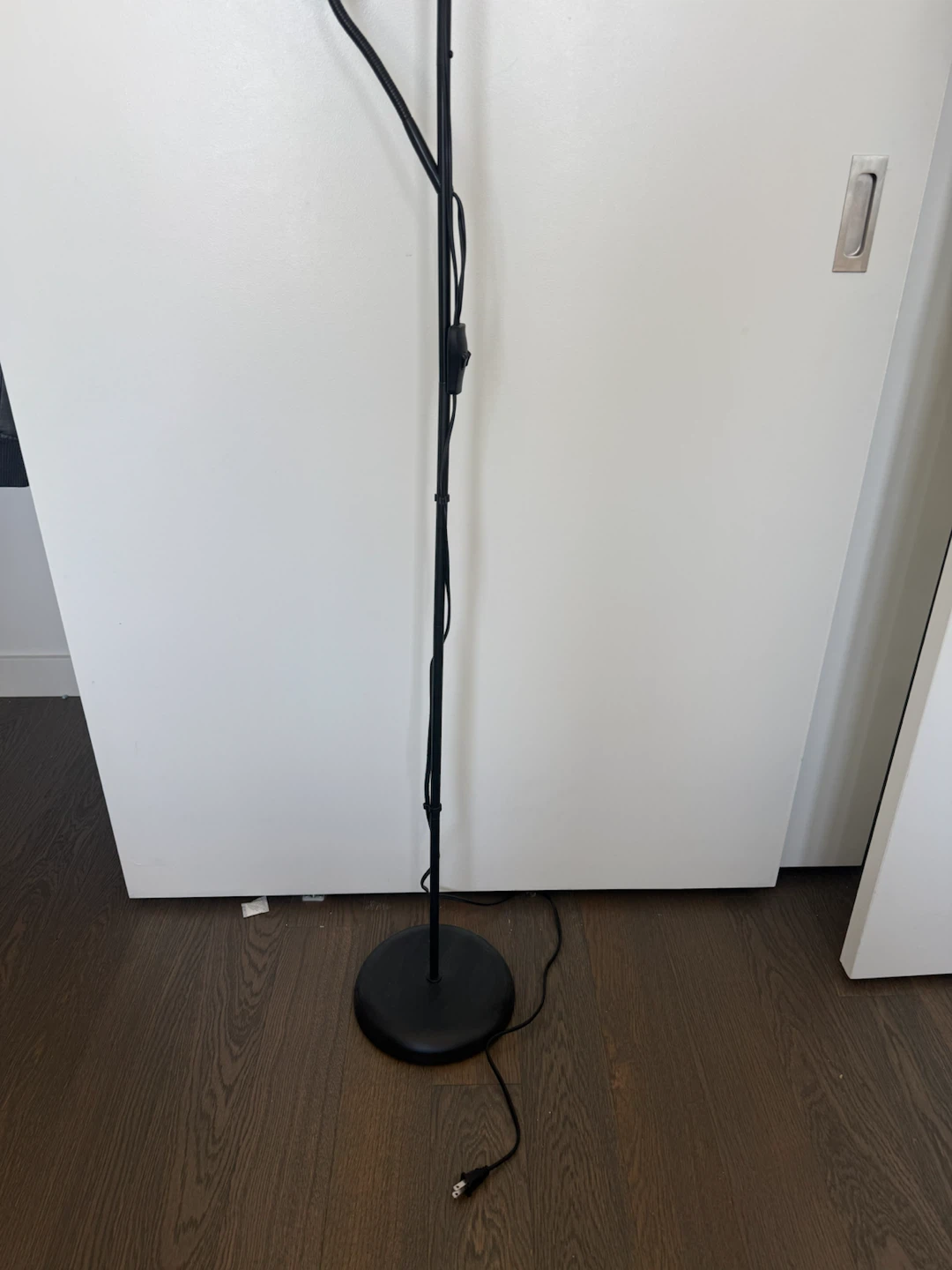 Black Floor Lamp with Adjustable Reading Light - photo 2