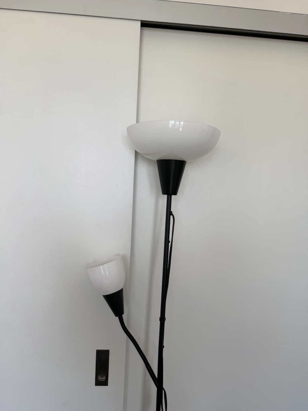 Black Floor Lamp with Adjustable Reading Light - photo 4