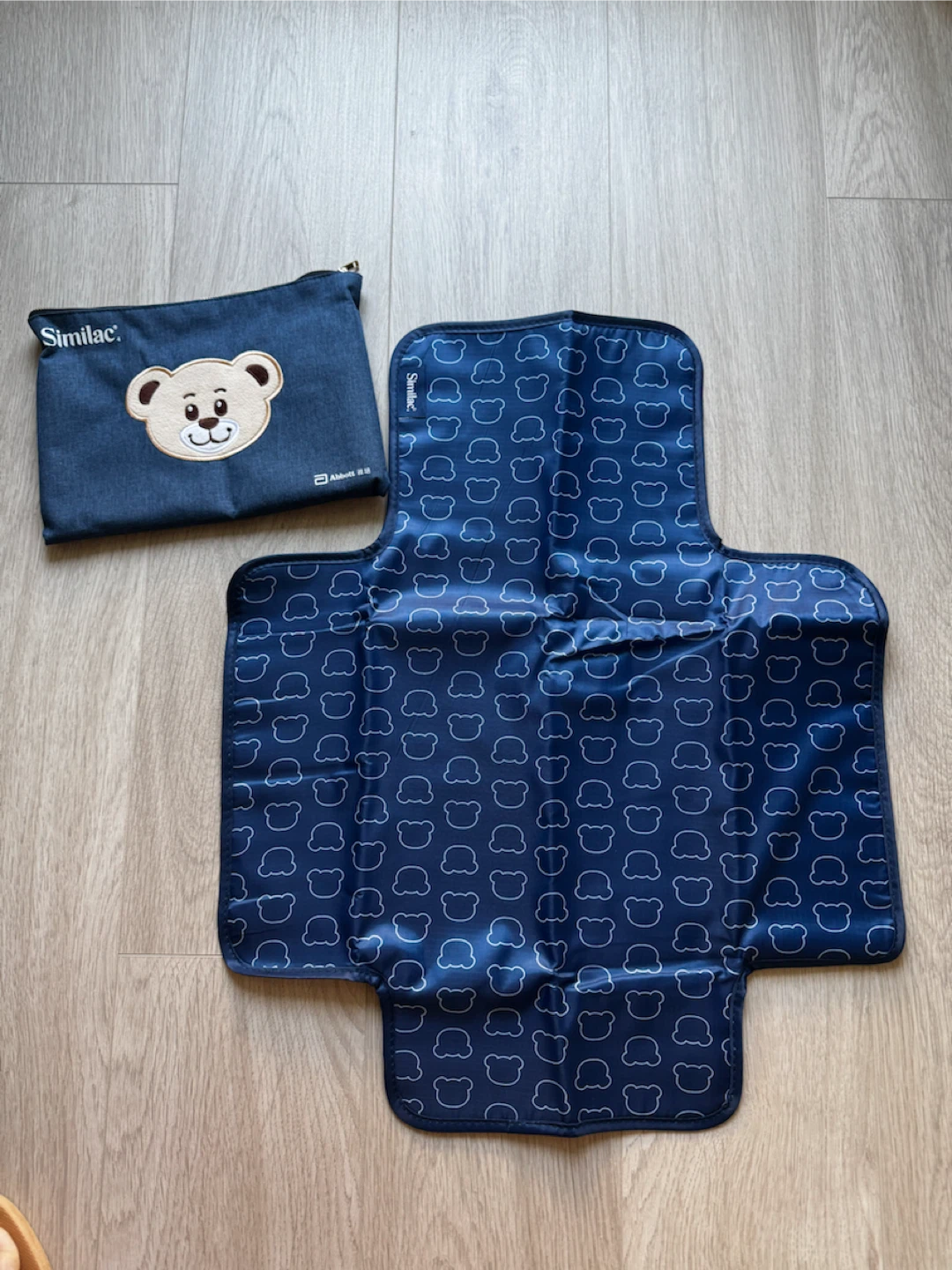 Similac Baby Changing Pouch & Mat Set - photo 2