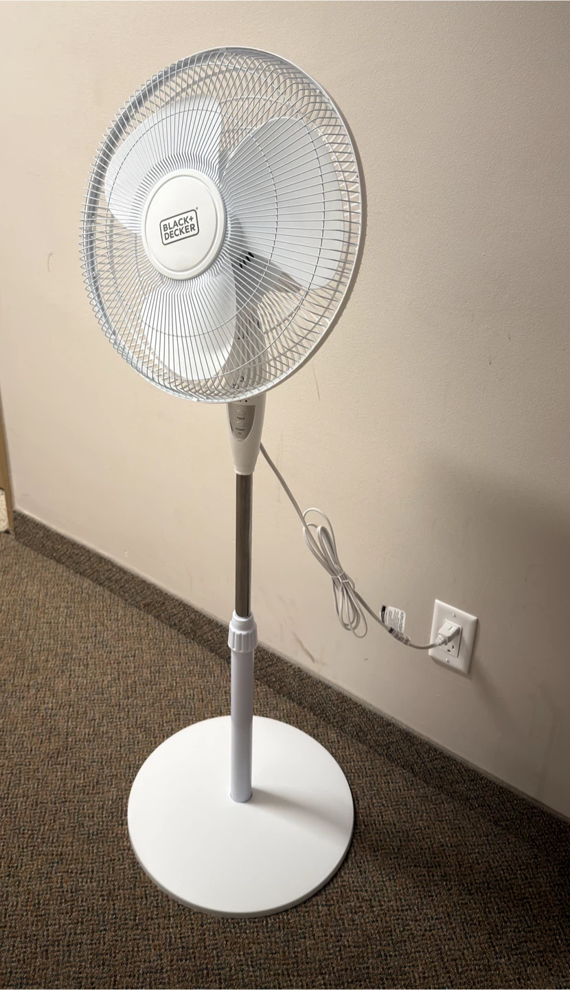 BLACK+DECKER 16” Pedestal Fan w/ Remote, Timer & 3 Speeds