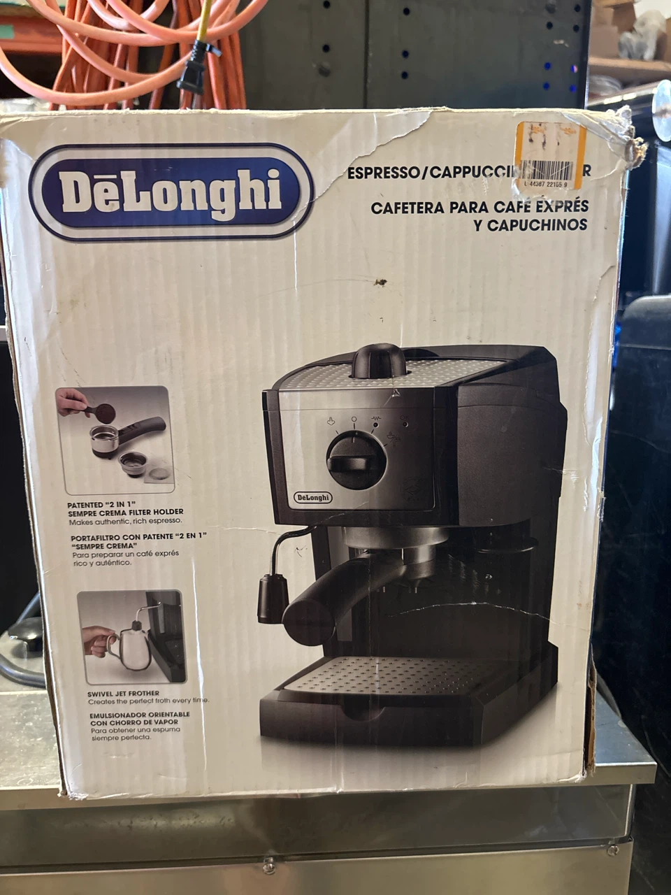 DeLonghi Espresso/Cappuccino Maker