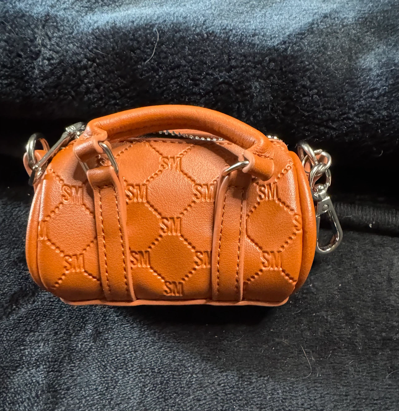 Steve Madden Brown Mini Bag Keychain - photo 3