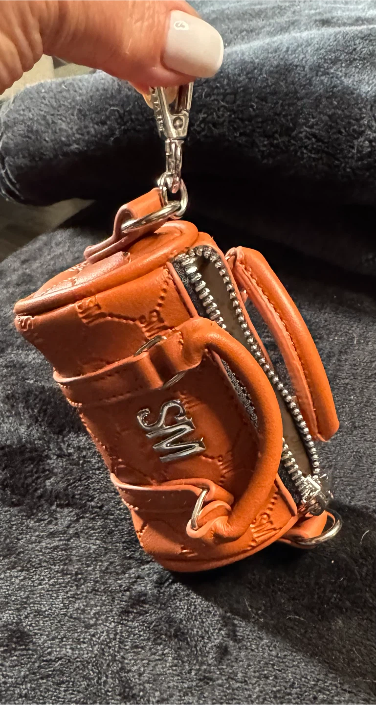 Steve Madden Brown Mini Bag Keychain - photo 5