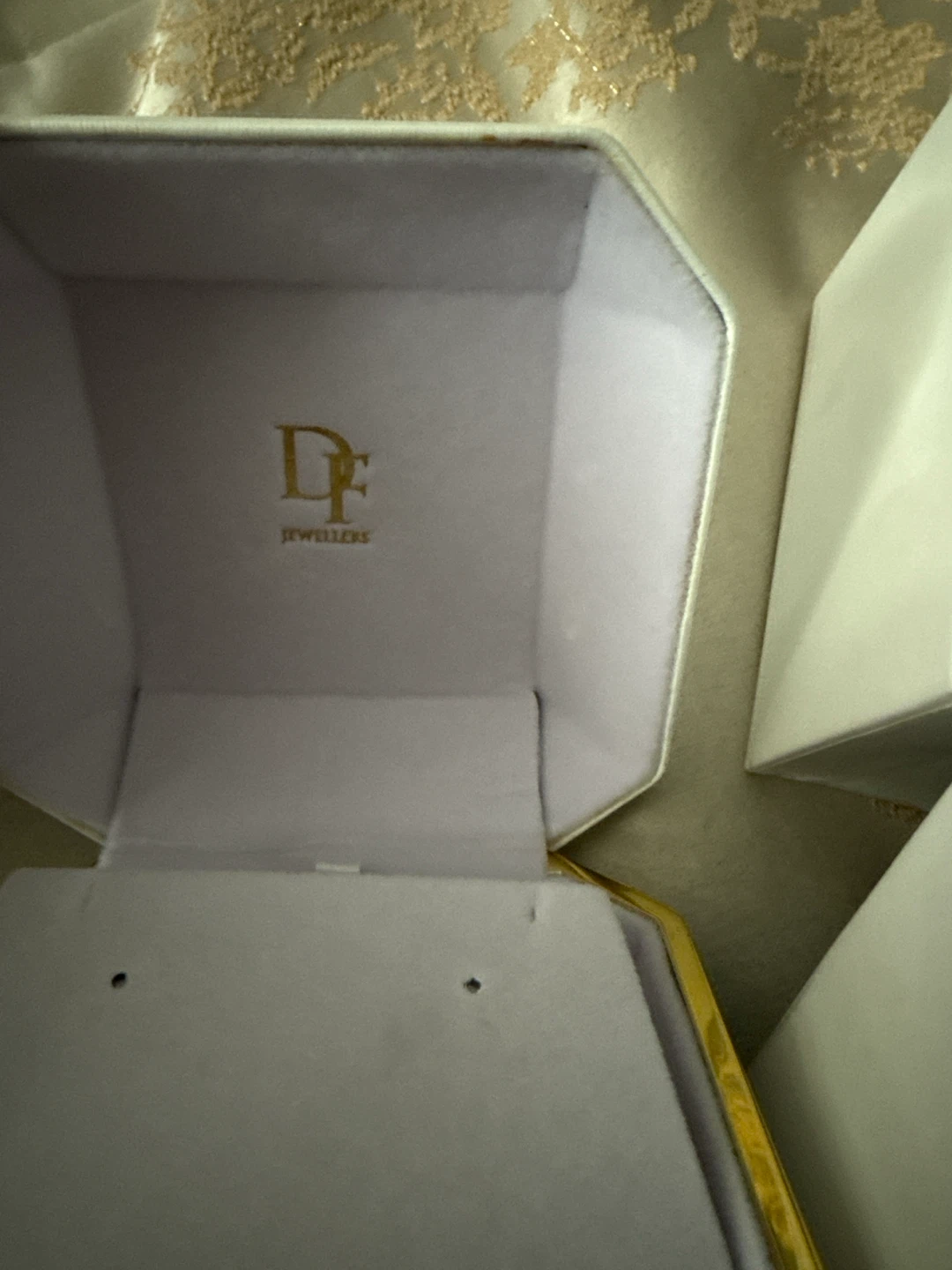 Pandora White Jewelry Box - photo 3