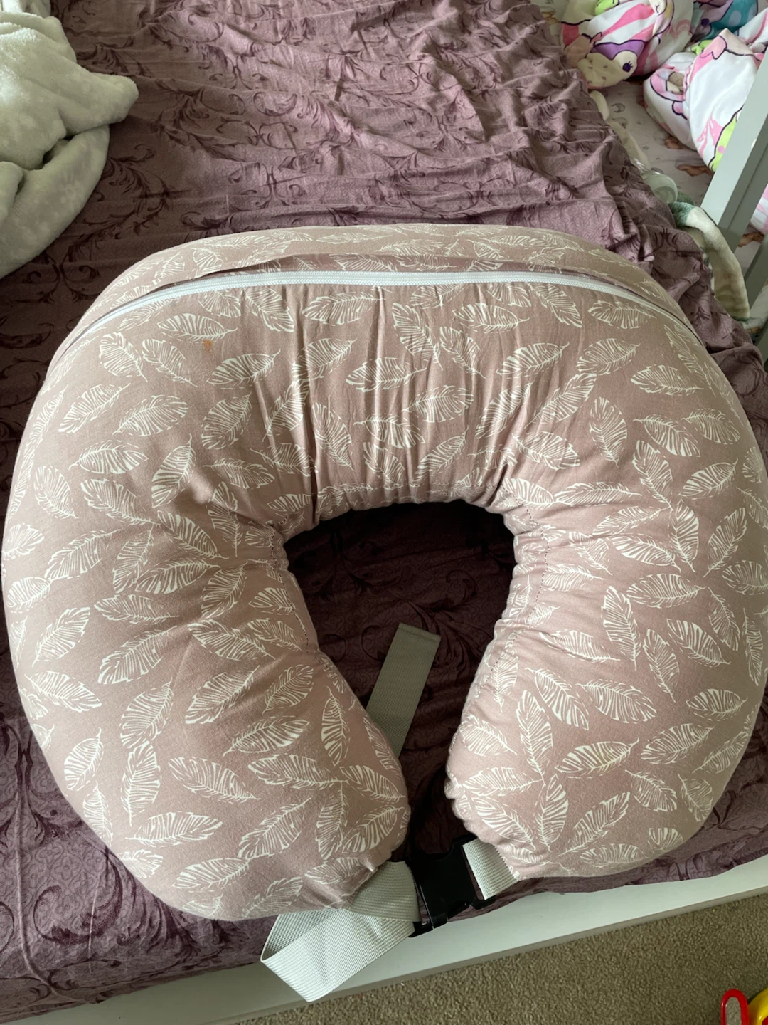 Momcozy Nursing Pillow - photo 3