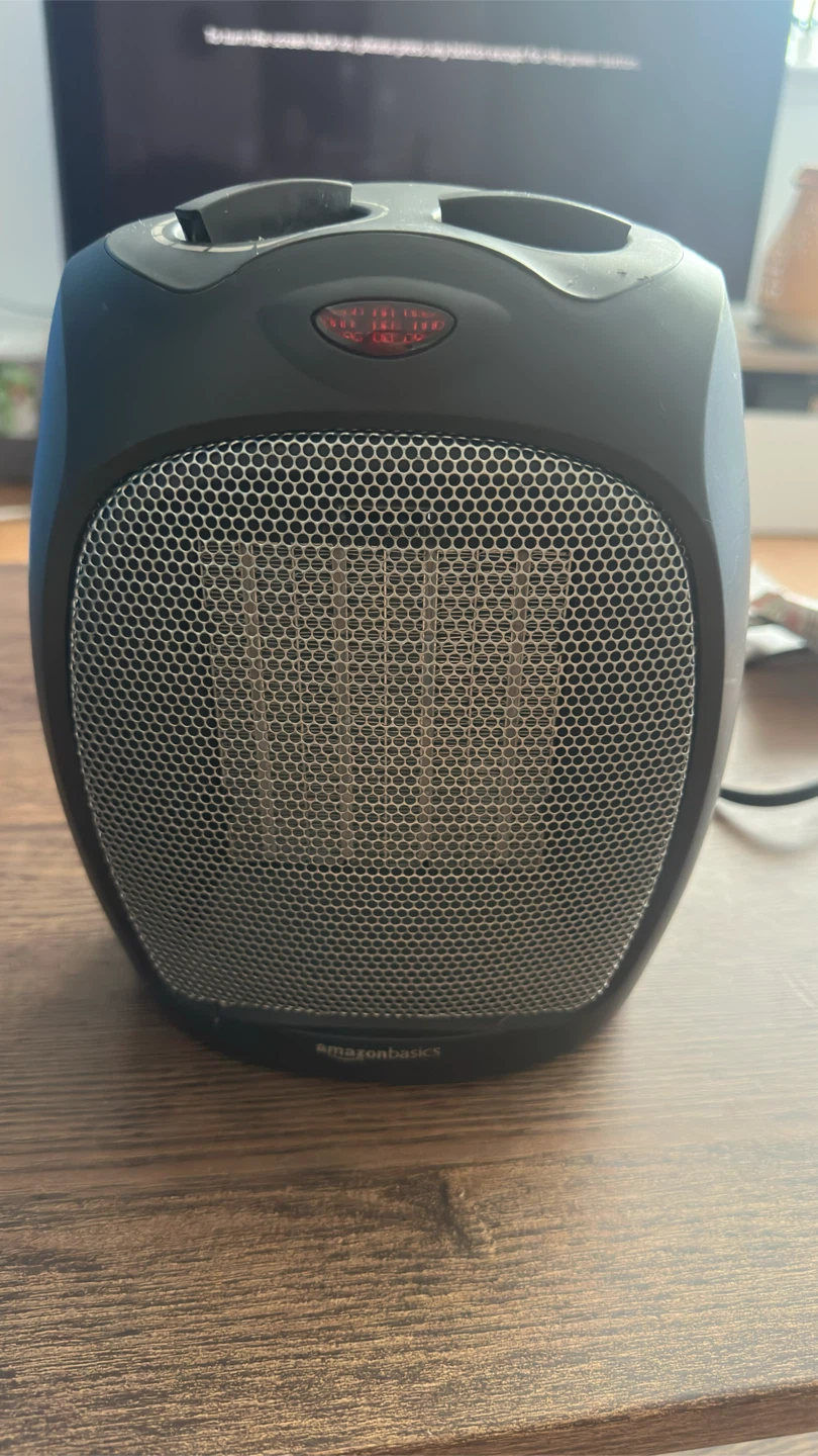 AmazonBasics Small Portable Electric Heater - photo 2