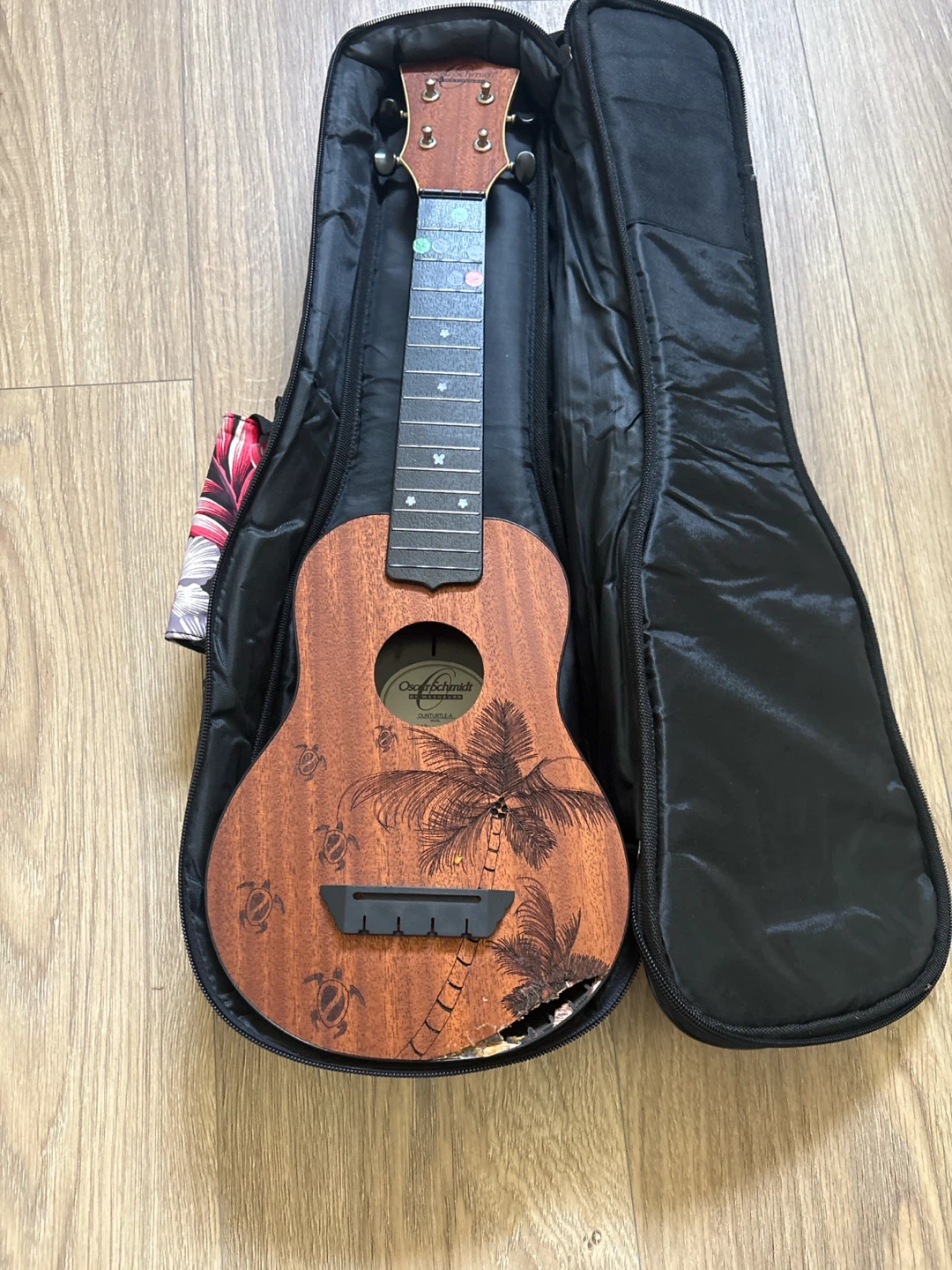 Oscar Schmidt Ukulele with Gig Bag