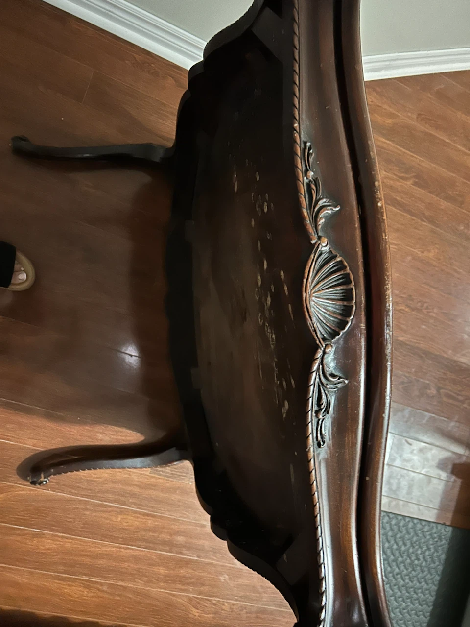 Antique Leather Top Coffee Table - photo 2