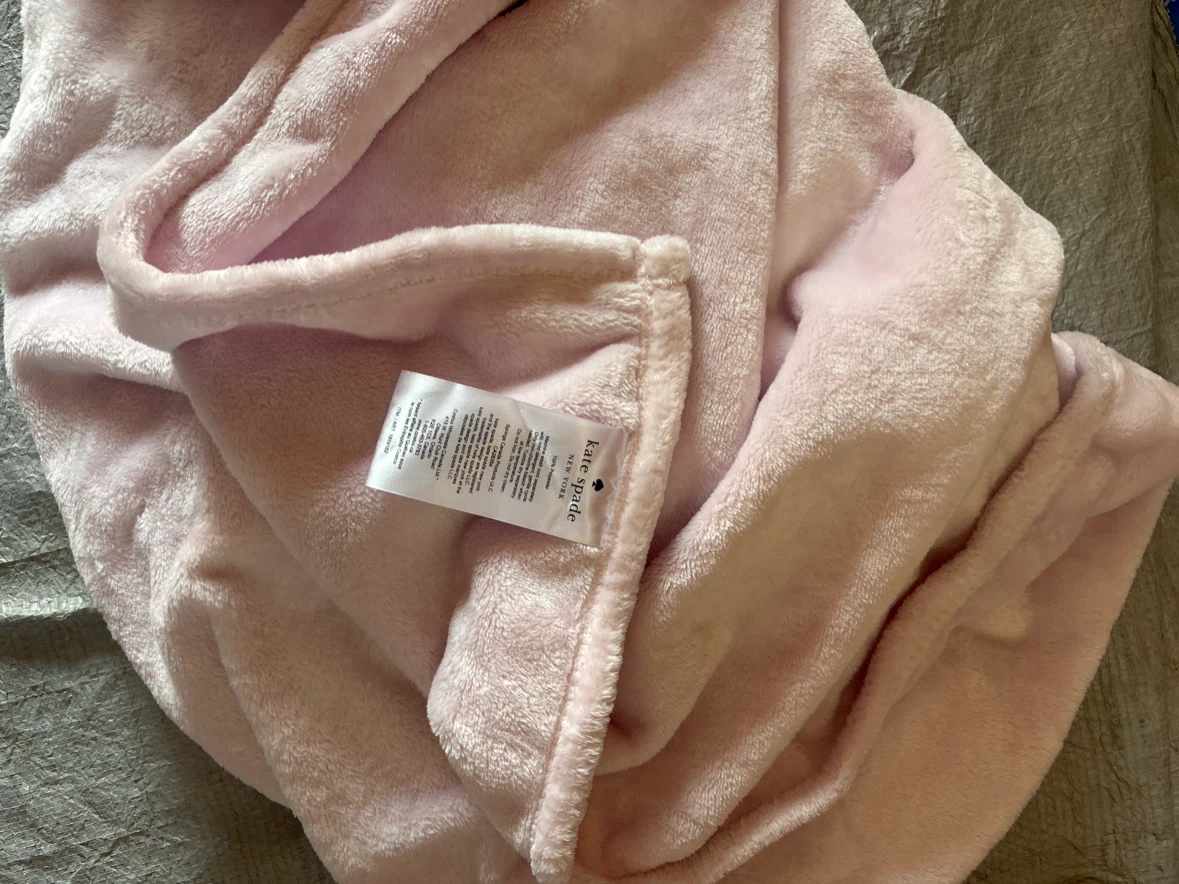 NWOT Kate Spade Pink Fleece Throw 60x70