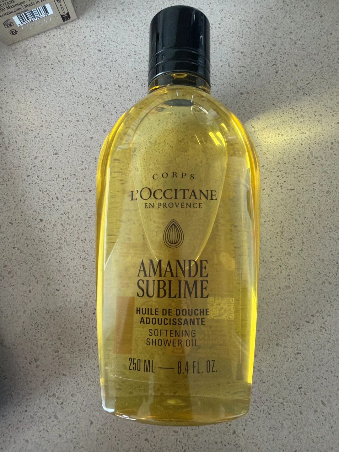 L'Occitane Amande Sublime Softening Shower Oil 250 ML