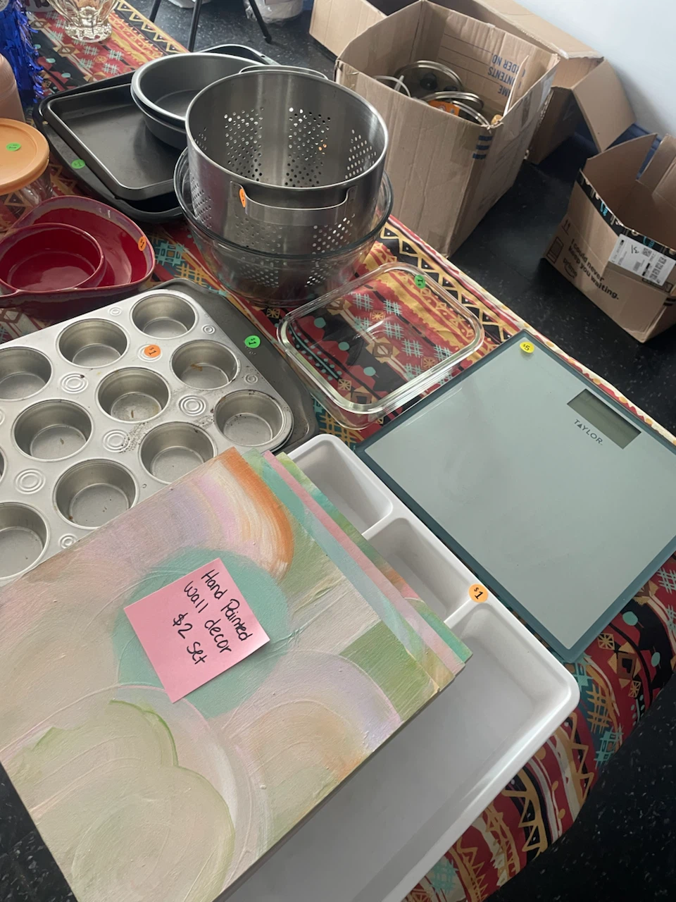 Pop-up resale shop